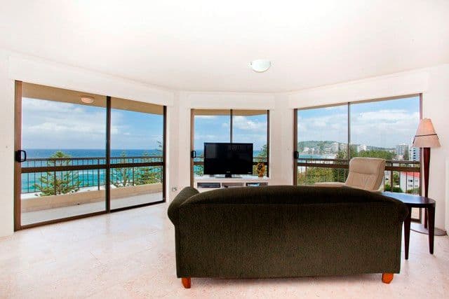 164 The Esplanade, BURLEIGH HEADS QLD 4220, Burleigh Heads - Thumbnail 5