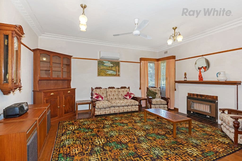 11 Bambury Place, Ferntree Gully VIC 3156, Ferntree Gully - Thumbnail 2