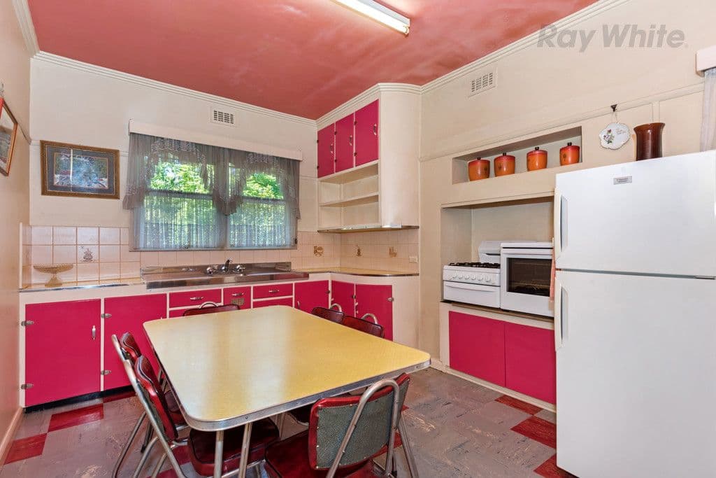 11 Bambury Place, Ferntree Gully VIC 3156, Ferntree Gully - Thumbnail 3
