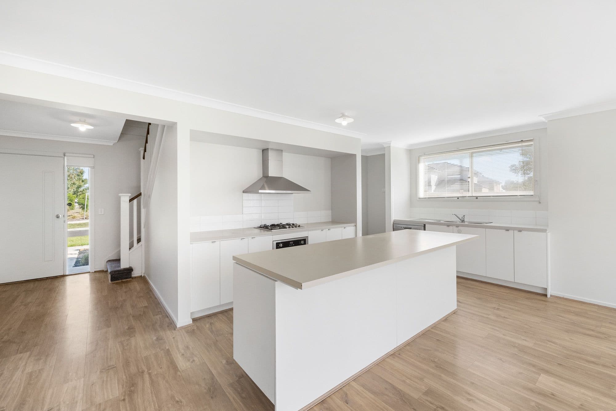 26 Falcata Avenue, Werribee VIC 3030, Werribee - Thumbnail 5
