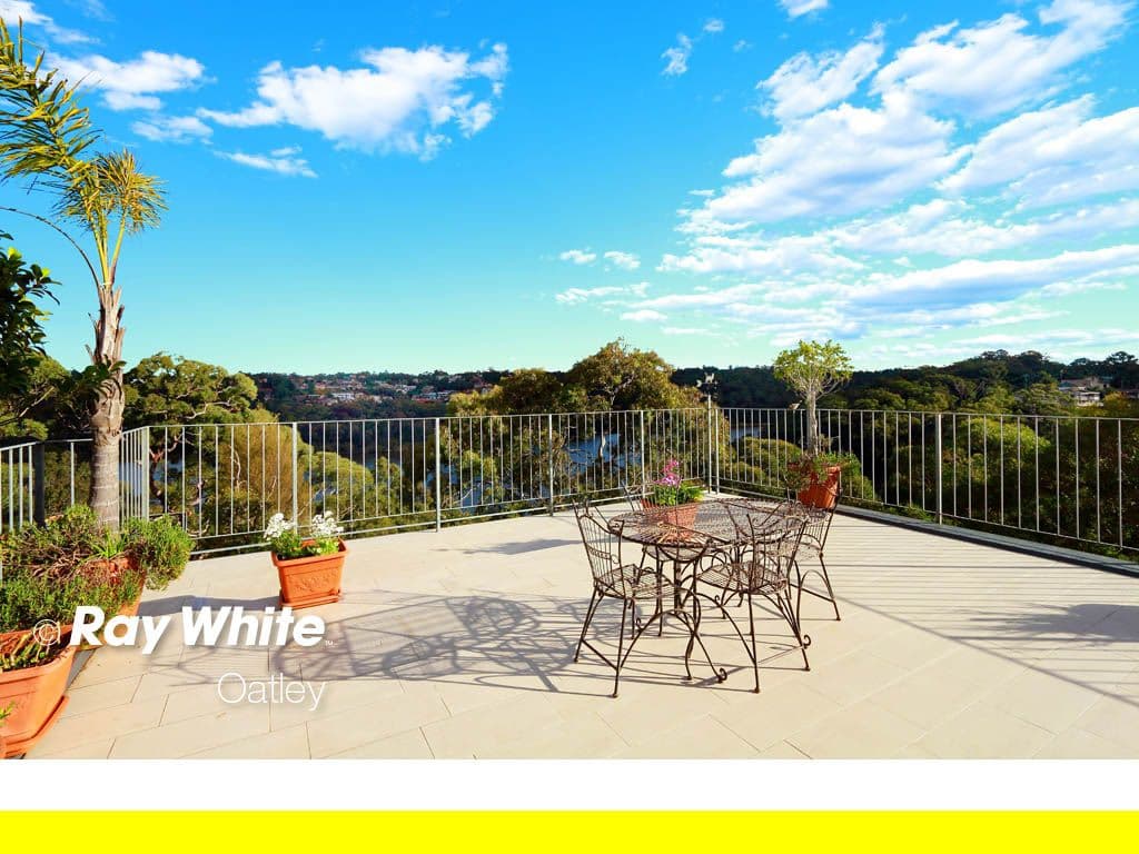 19 Woodlands Avenue, LUGARNO NSW 2210, Lugarno - Thumbnail 3