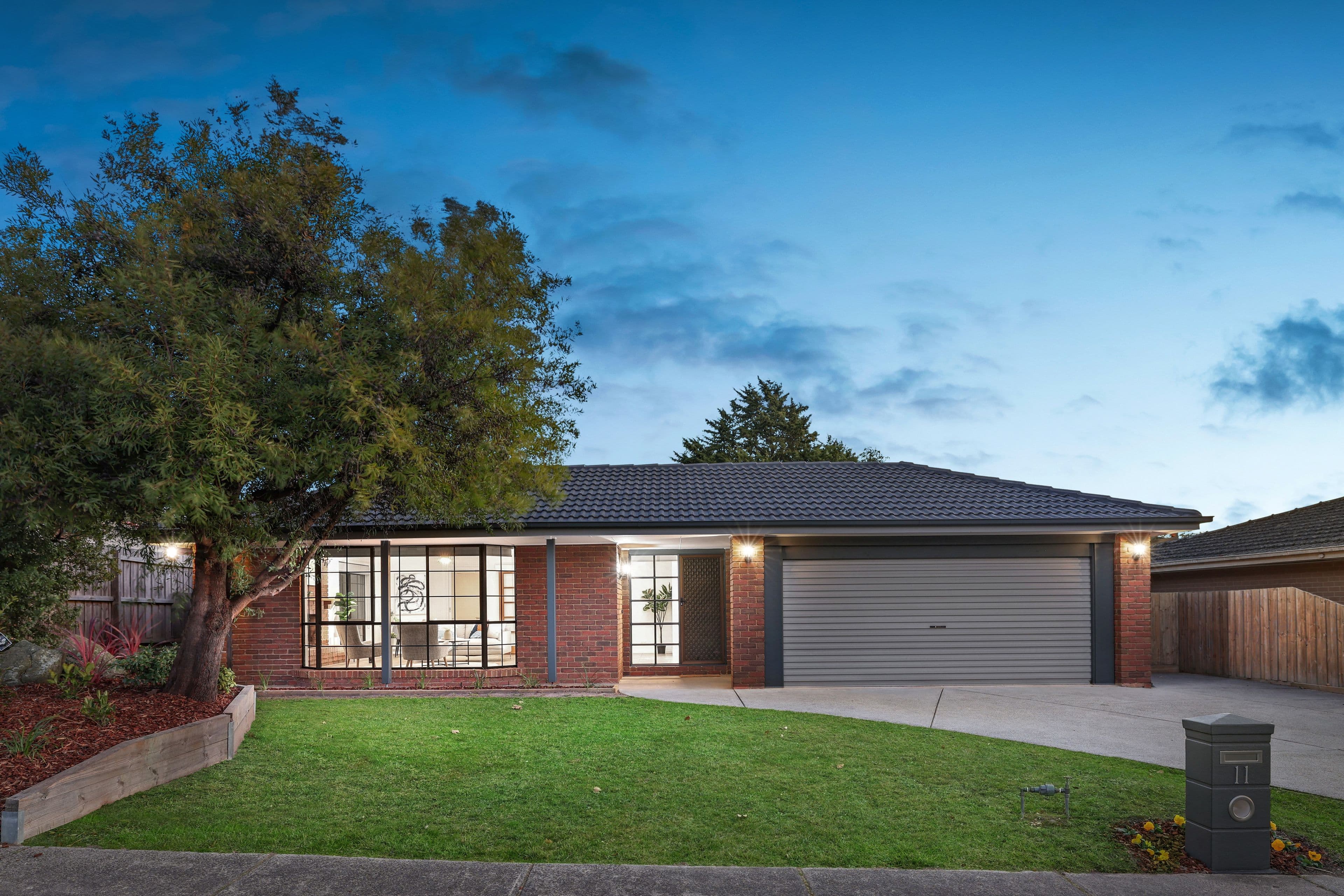 11 Kitson Court, Rowville VIC 3178, Rowville - Thumbnail 2