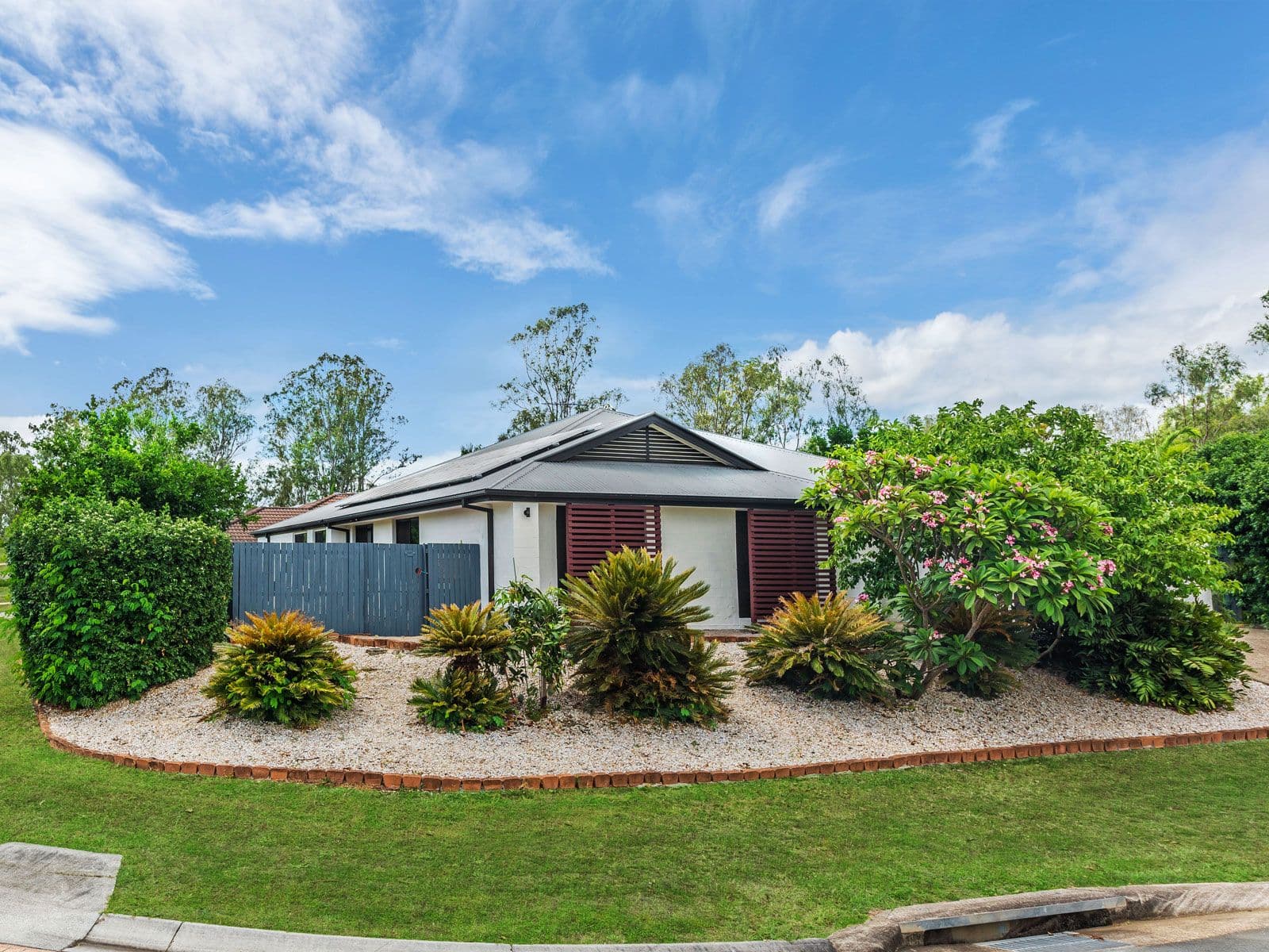 76 Sugarwood Street, Bellbowrie QLD 4070, Bellbowrie - Thumbnail 2