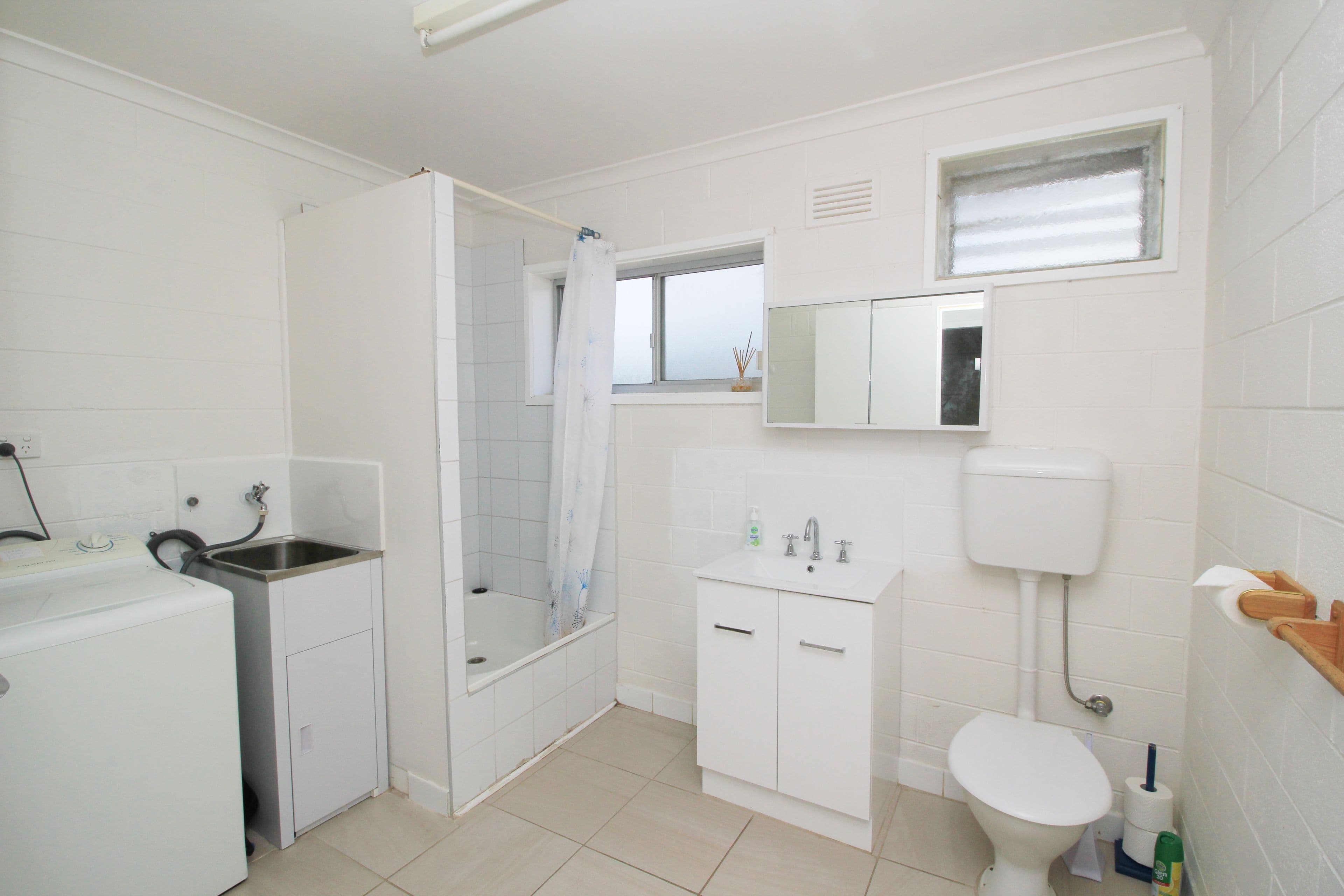 1 Talofa Avenue, Cowes VIC 3922, Cowes - Thumbnail 6