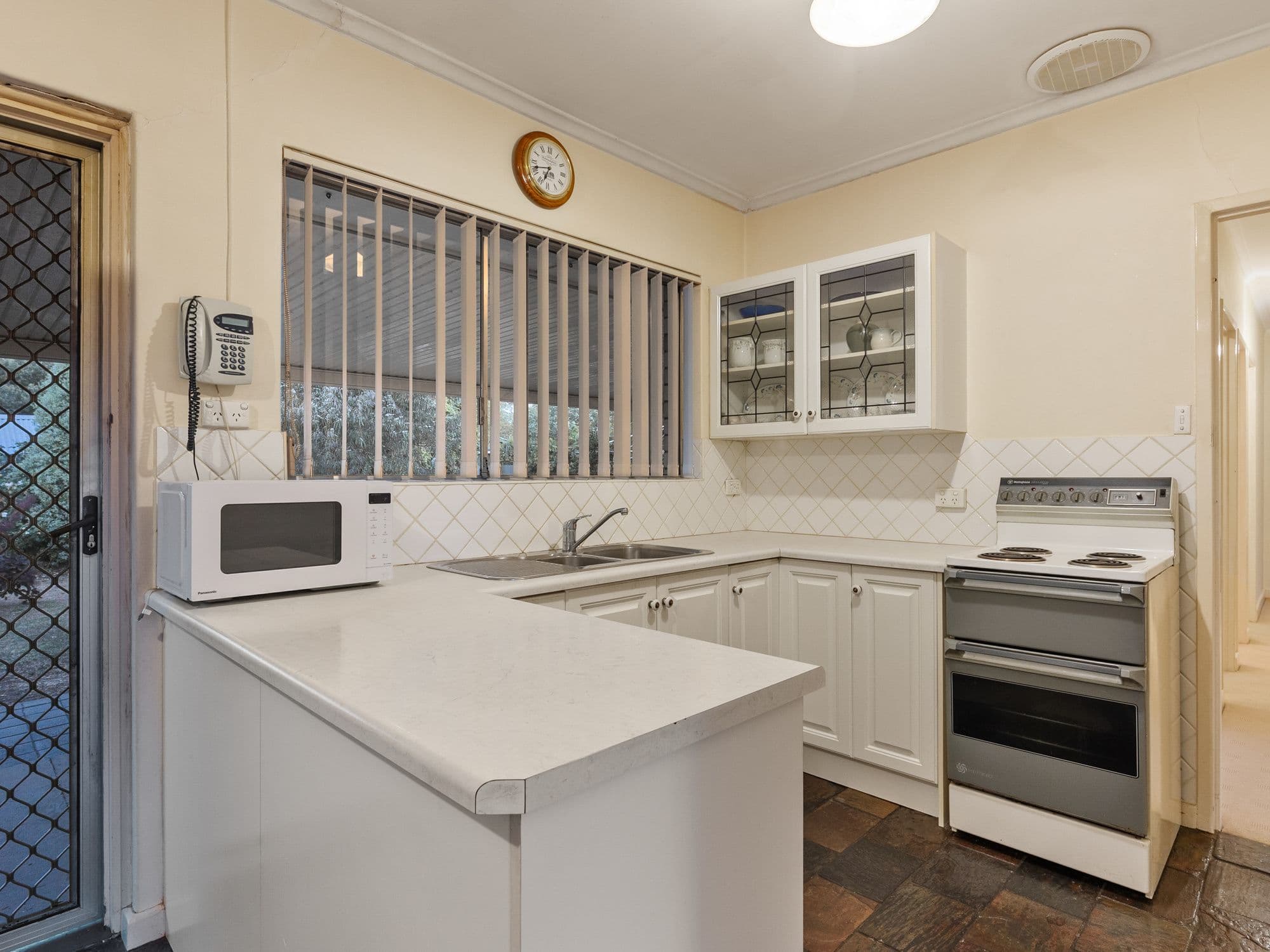8 Timothy Road, Morphett Vale SA 5162, Morphett Vale - Thumbnail 5