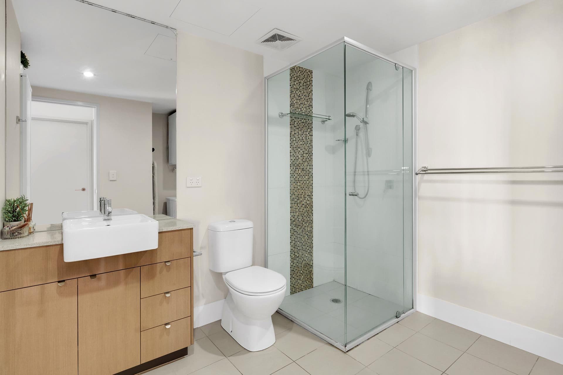 67 Linton Street, Kangaroo Point QLD 4169, Kangaroo Point - Thumbnail 7
