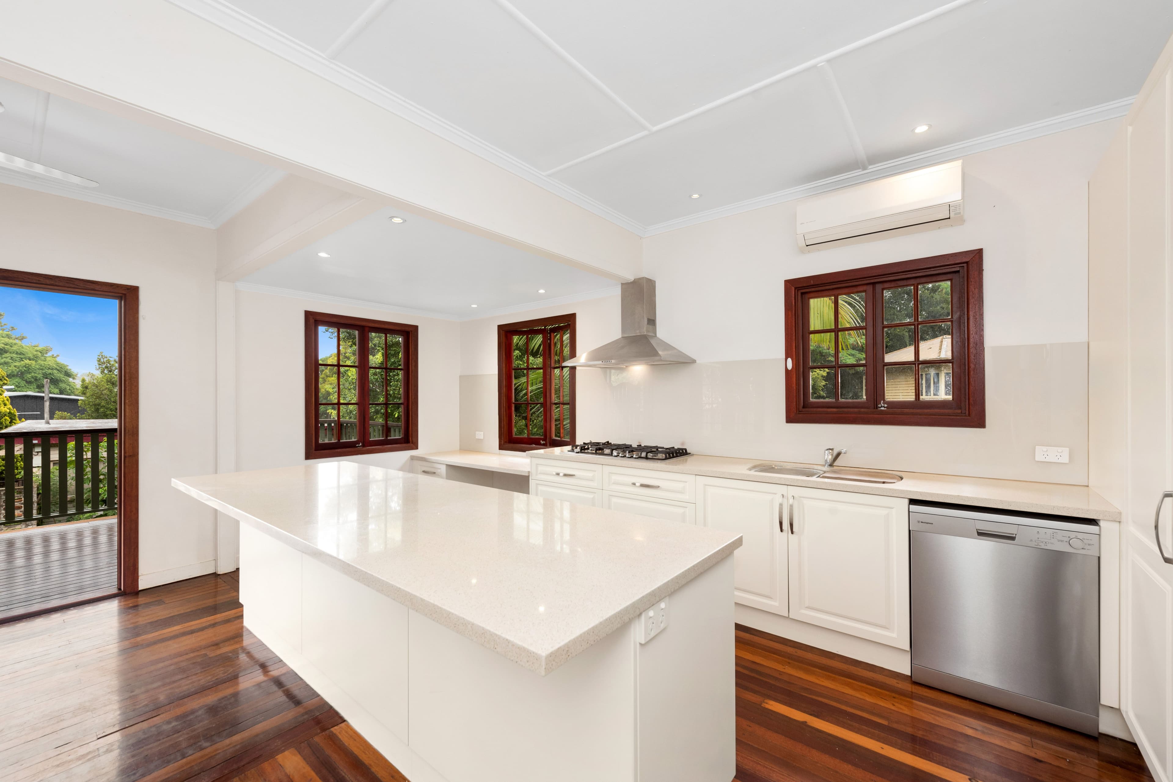 721 Waterworks Road, The Gap QLD 4061, The Gap - Thumbnail 3