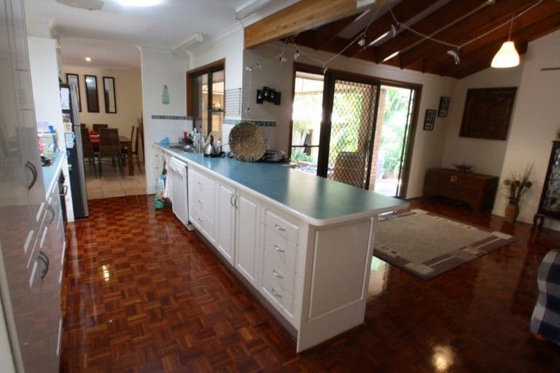 13 Carissa Street, SHAILER PARK QLD 4128, Shailer Park - Thumbnail 3