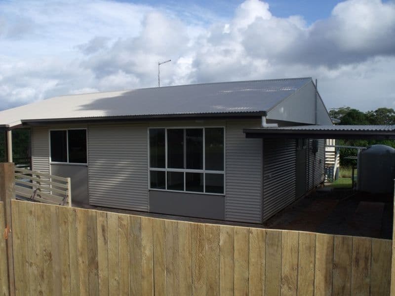 2 Elm Street, RUSSELL ISLAND QLD 4184, Russell Island - Thumbnail 2