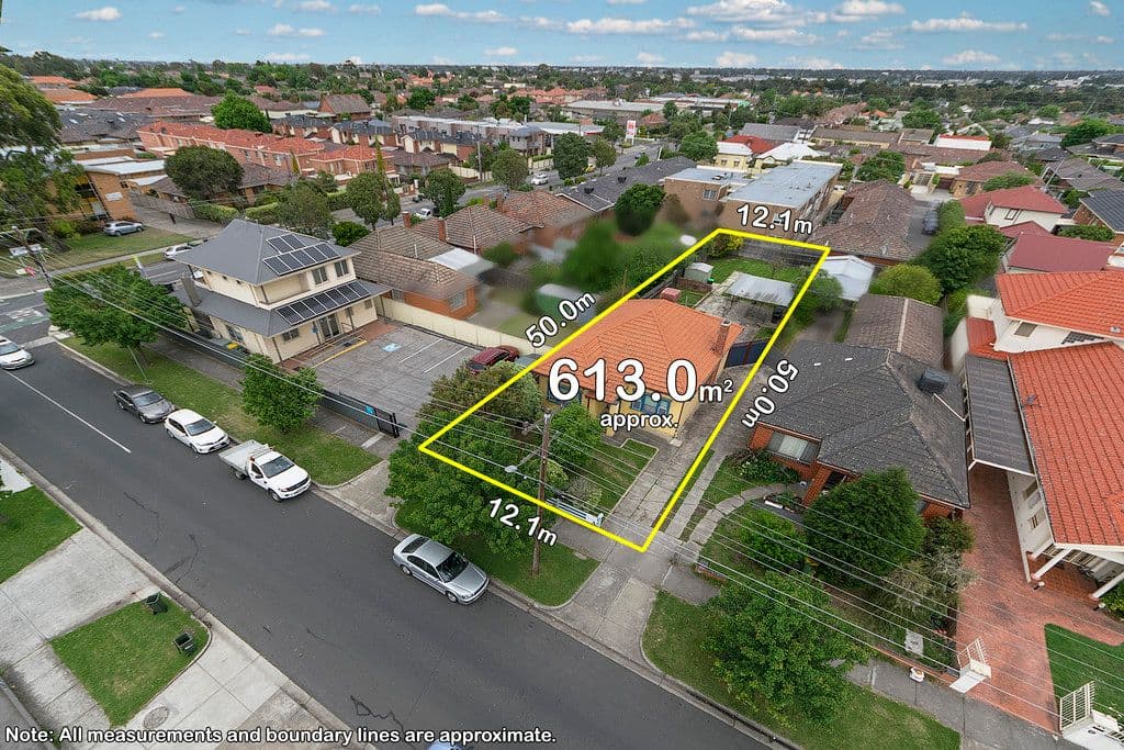 1 Compton Street, Reservoir VIC 3073, Reservoir - Thumbnail 2