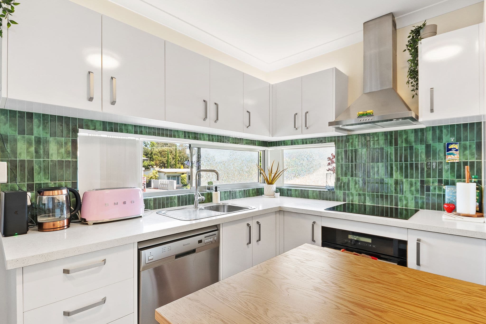 61 Hardey Road, Belmont WA 6104, Belmont - Thumbnail 4