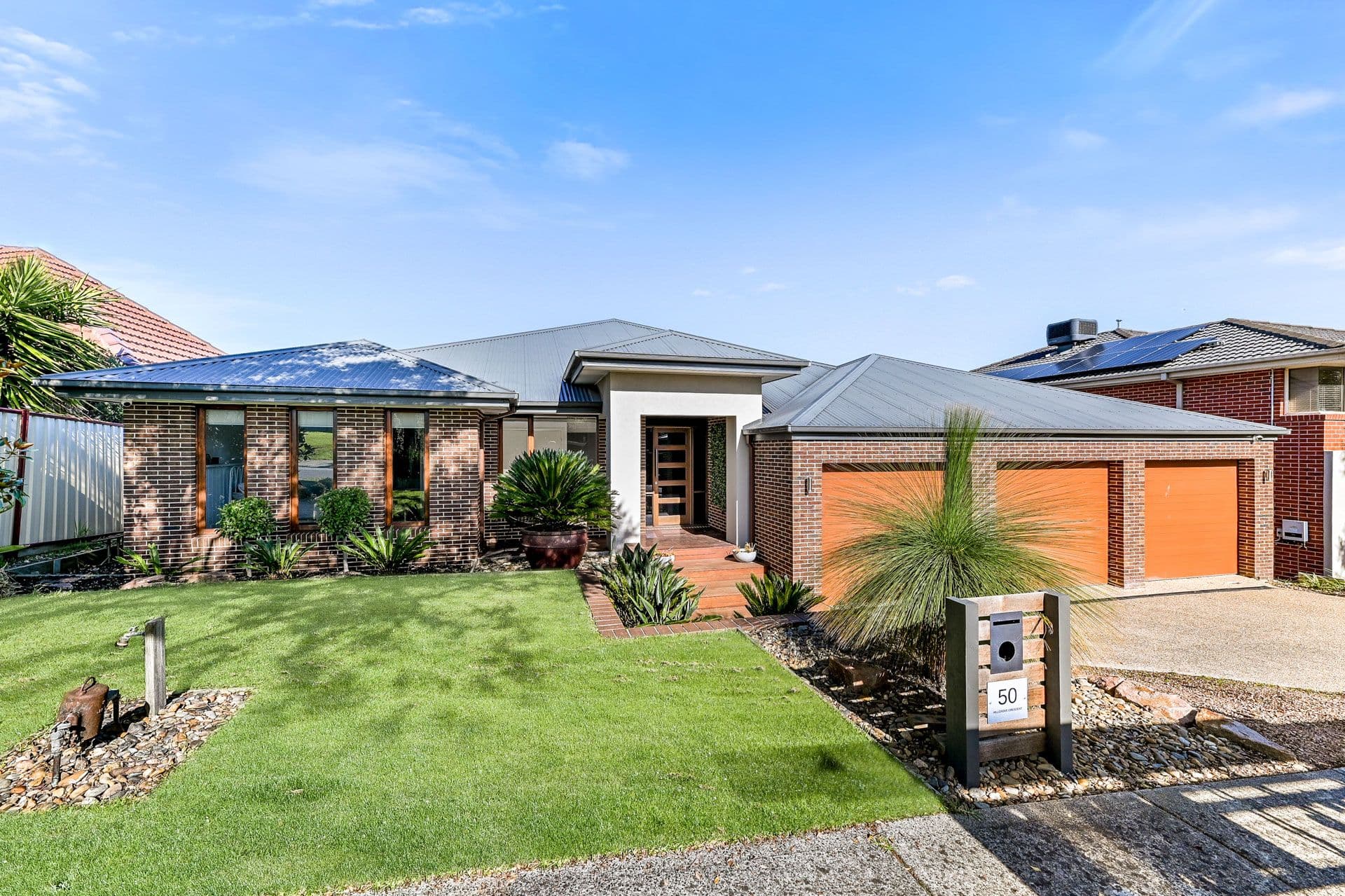 50 Hillgrove Crescent, Berwick VIC 3806, Berwick - Thumbnail 2