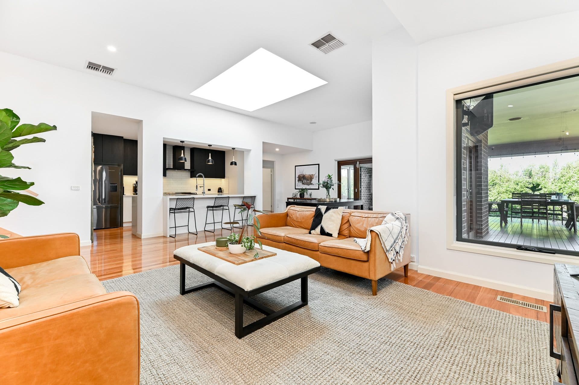 50 Hillgrove Crescent, Berwick VIC 3806, Berwick - Thumbnail 4