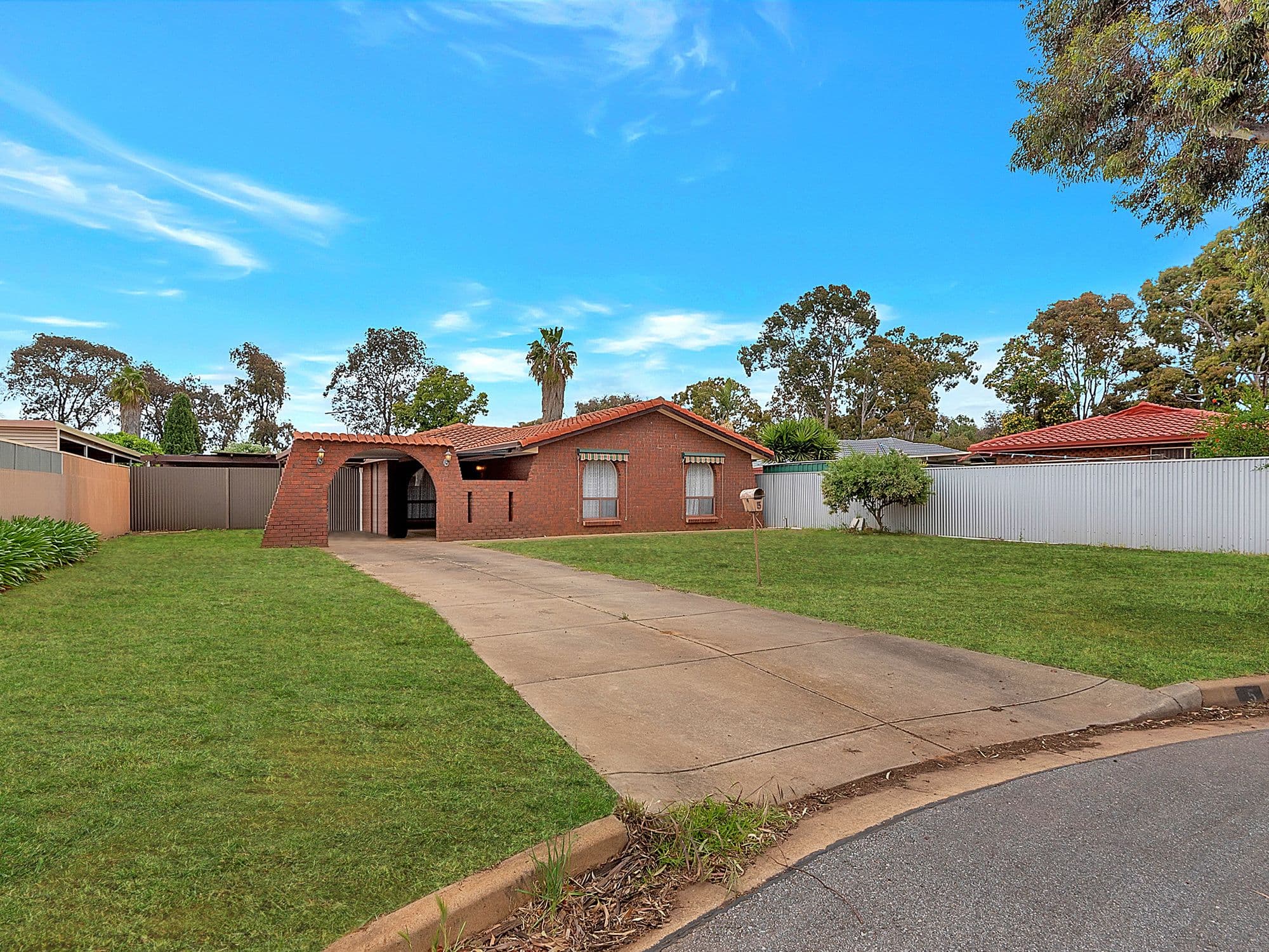 5 HOLLINS Court, Salisbury Downs SA 5108, Salisbury Downs - Image 1