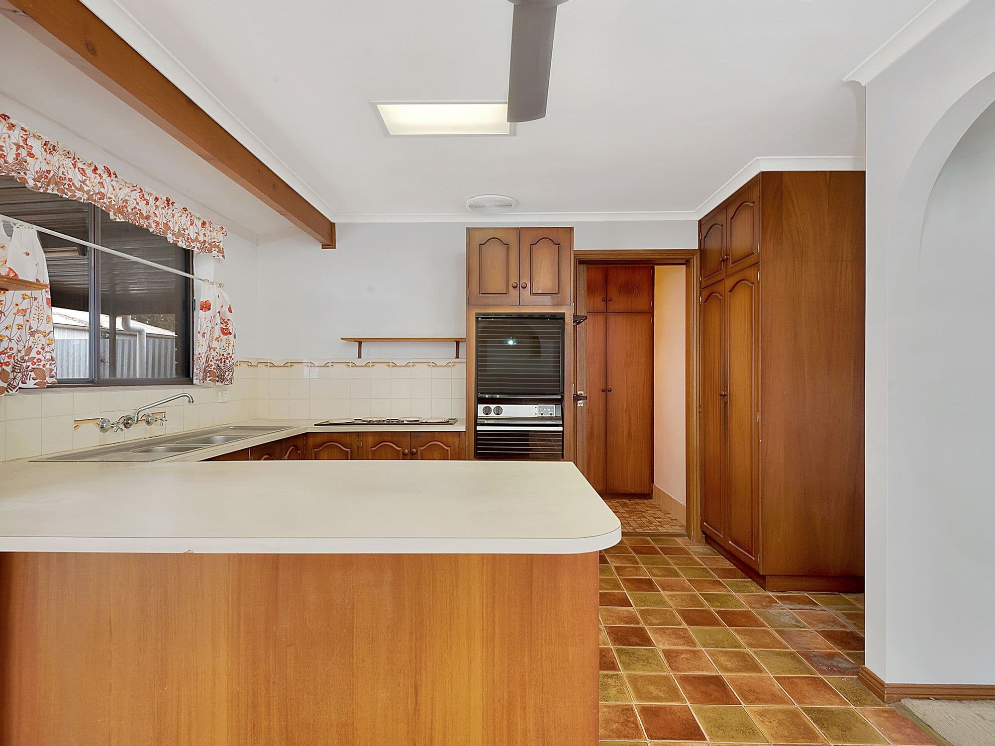 5 HOLLINS Court, Salisbury Downs SA 5108, Salisbury Downs - Thumbnail 4