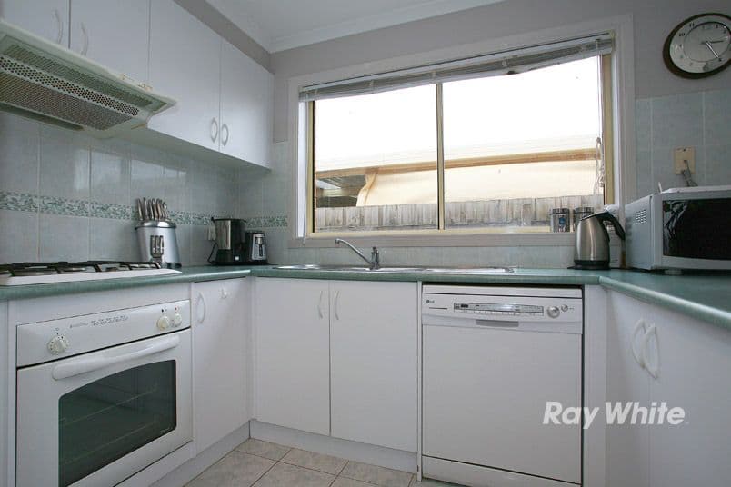 1 Fairhaven Boulevard, CRANBOURNE WEST VIC 3977, Cranbourne West - Thumbnail 2