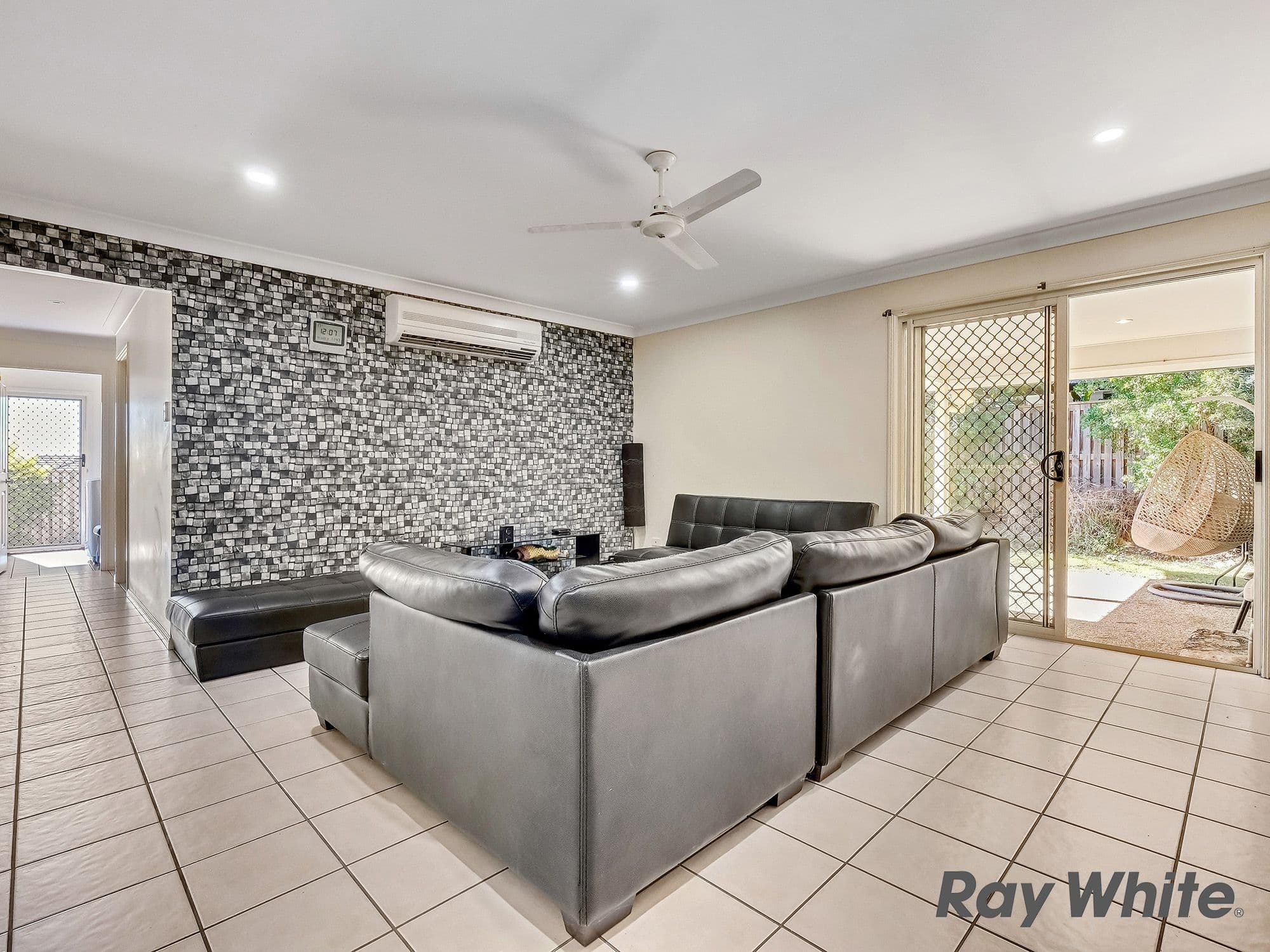 11 Tait Avenue, Redbank Plains QLD 4301, Redbank Plains - Thumbnail 2