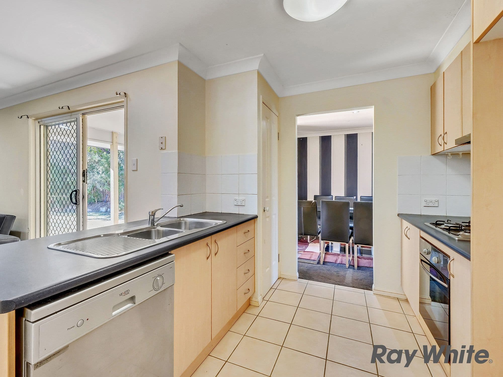 11 Tait Avenue, Redbank Plains QLD 4301, Redbank Plains - Thumbnail 8