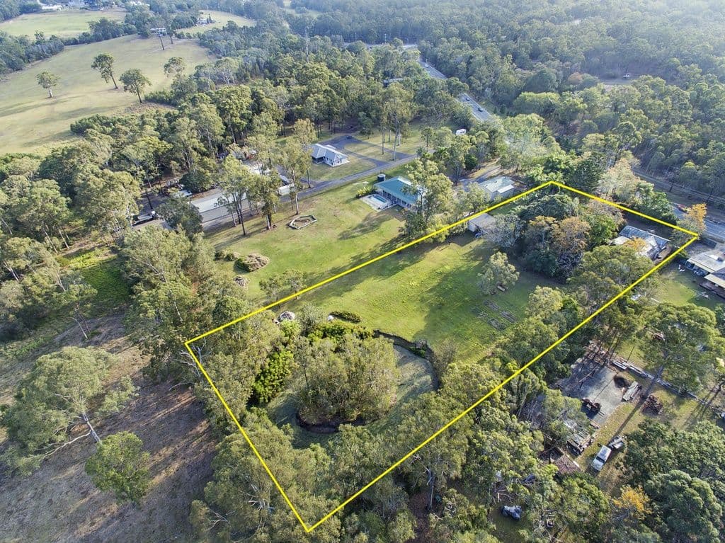 185  Greenwood Drive, Kirwan, Kirwan - Thumbnail 3
