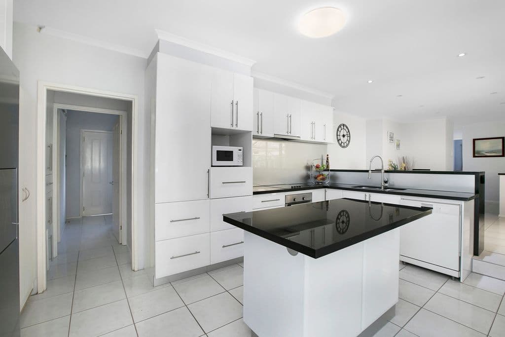 185  Greenwood Drive, Kirwan, Kirwan - Thumbnail 6