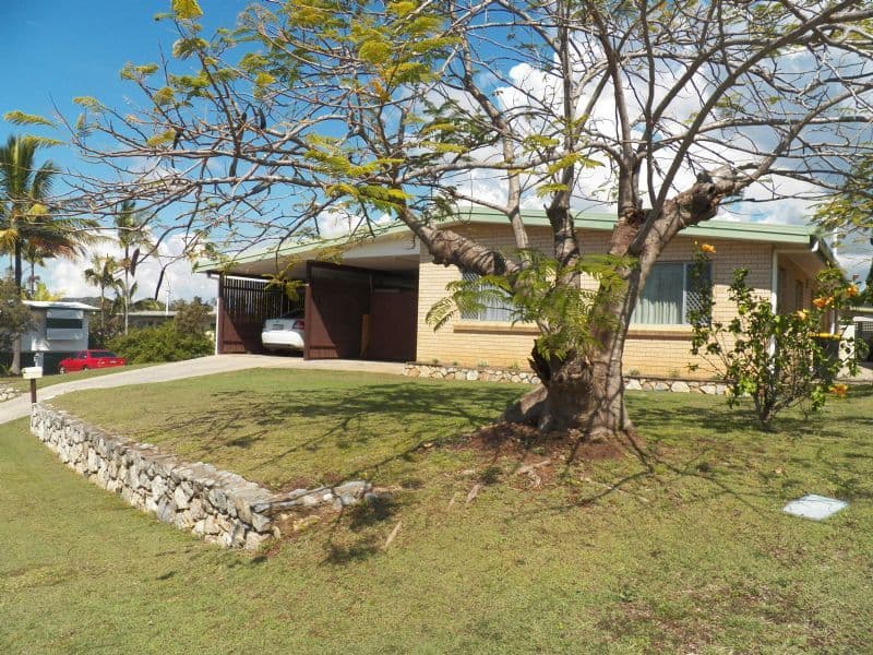 13 Hansen Crescent, CLINTON QLD 4680, Clinton - Thumbnail 2