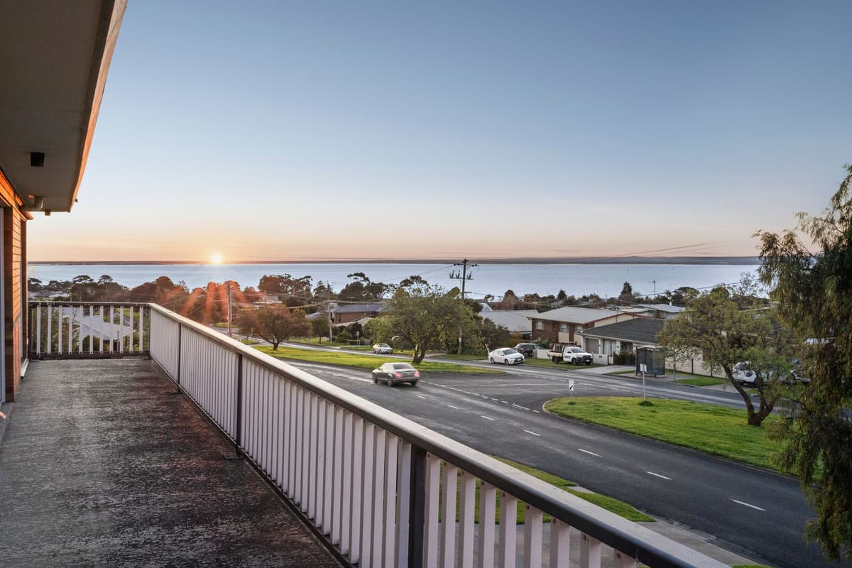 81 Bay Shore Avenue, CLIFTON SPRINGS VIC 3222, Clifton Springs - Thumbnail 2