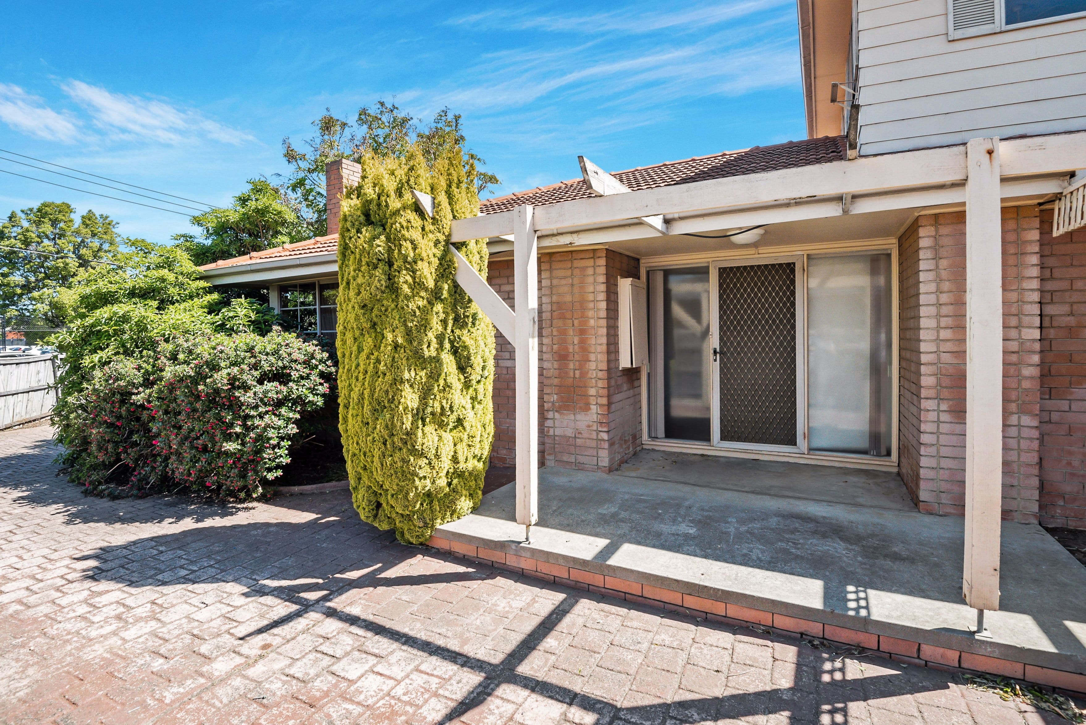 34 Robins Avenue, Reservoir VIC 3073, Reservoir - Thumbnail 2
