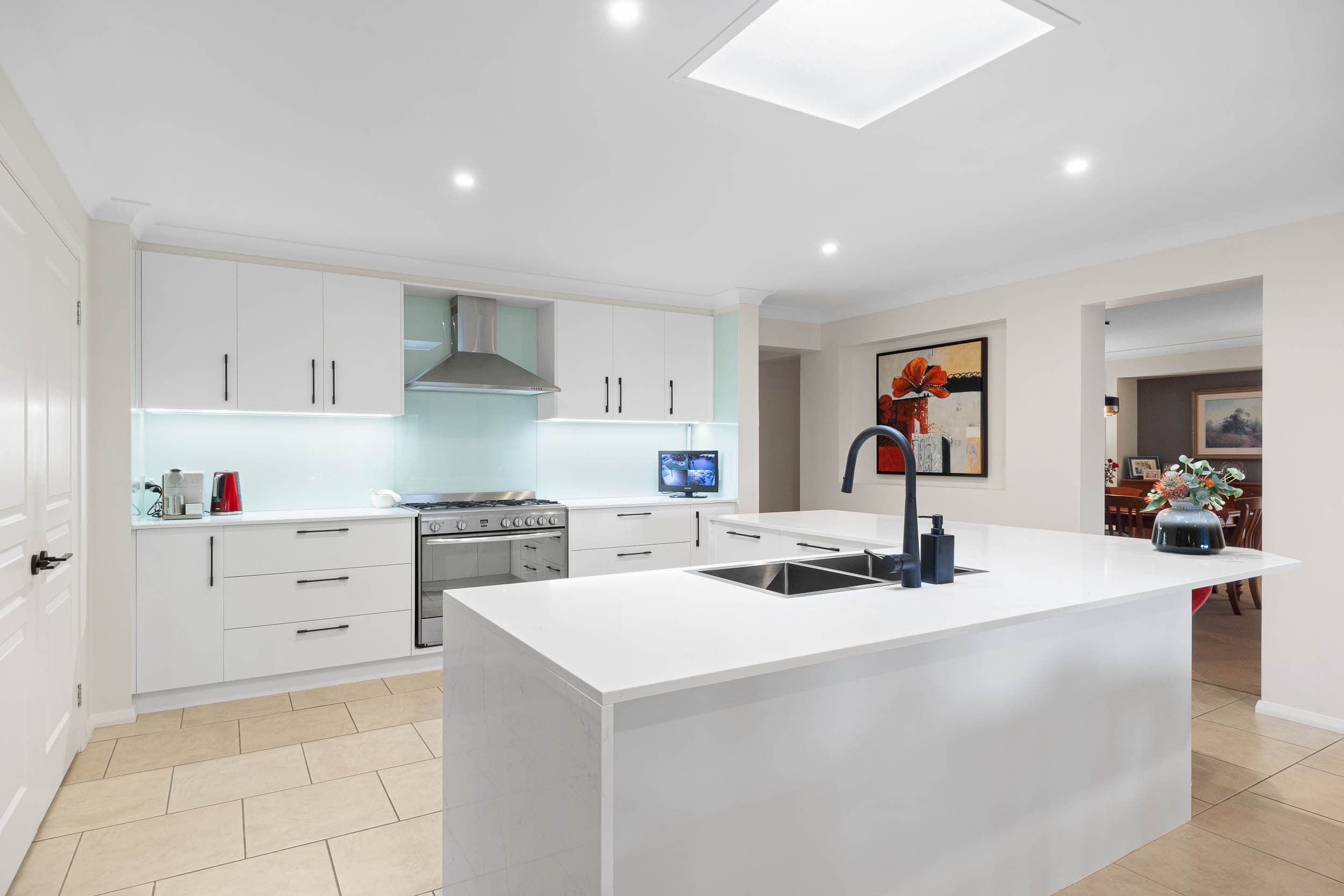 13 Barry Crescent, Goulburn NSW 2580, Goulburn - Thumbnail 2