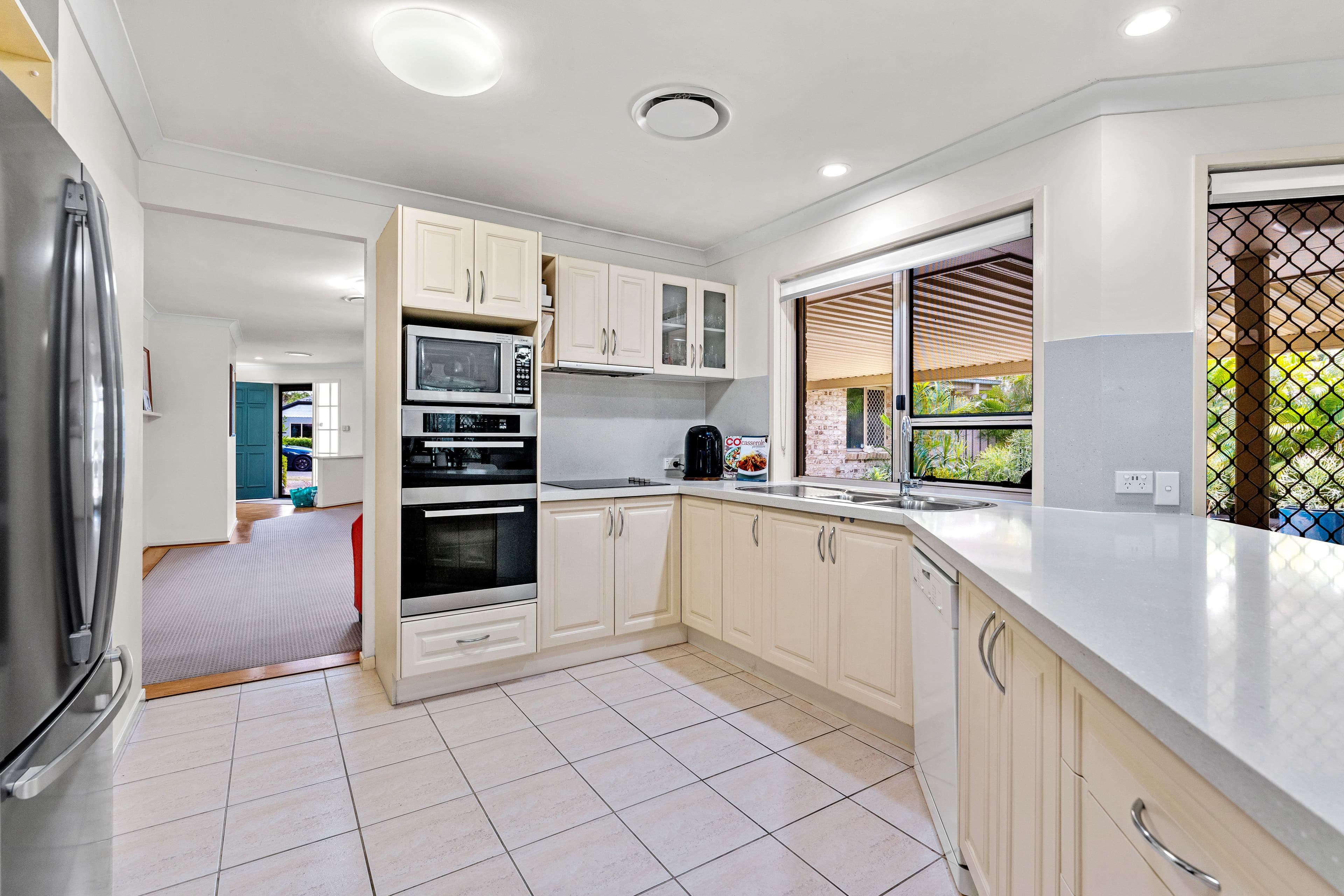 4 Auburn Place, Forest Lake QLD 4078, Forest Lake - Thumbnail 4