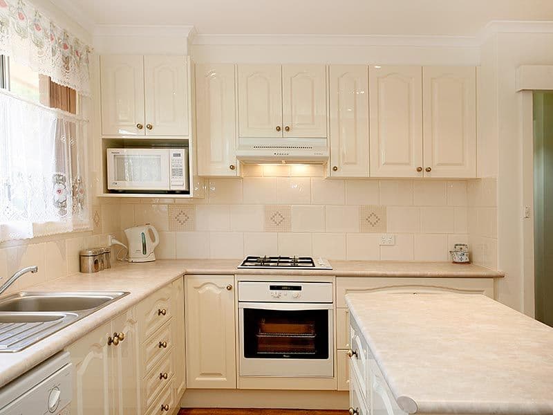 9 Landscape Drive, BORONIA VIC 3155, Boronia - Thumbnail 3