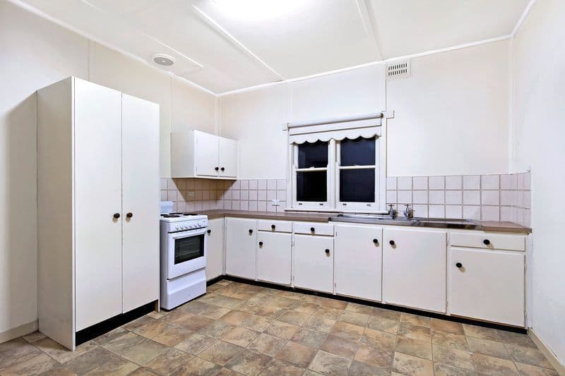 19 Yates Road, OURIMBAH NSW 2258, Ourimbah - Thumbnail 4