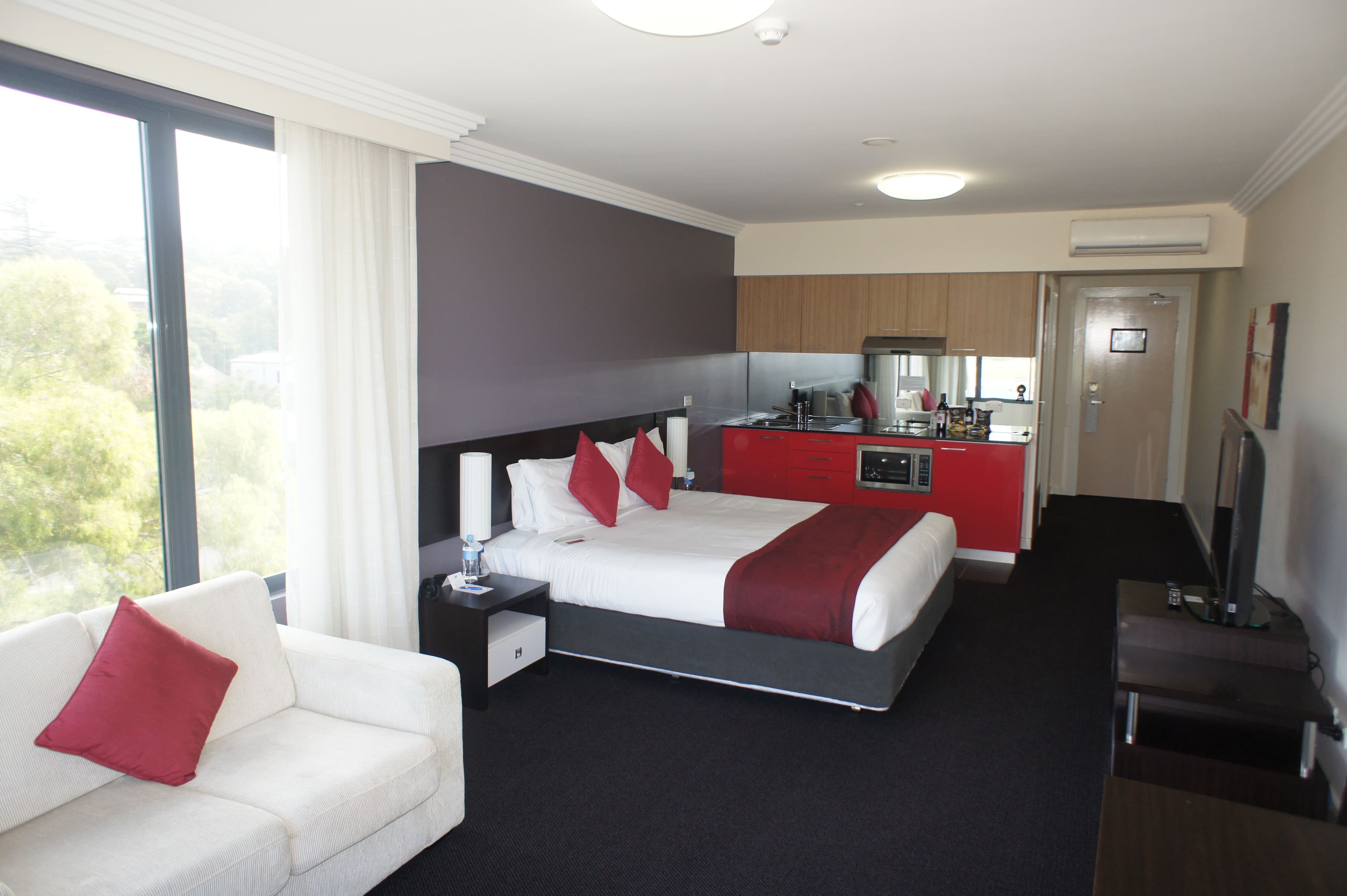 2 Minnamurra Street, Kiama NSW 2533, Kiama - Thumbnail 3