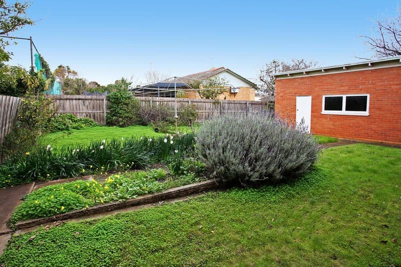 5 Tiverton Street, BELMONT VIC 3216, Belmont - Thumbnail 2