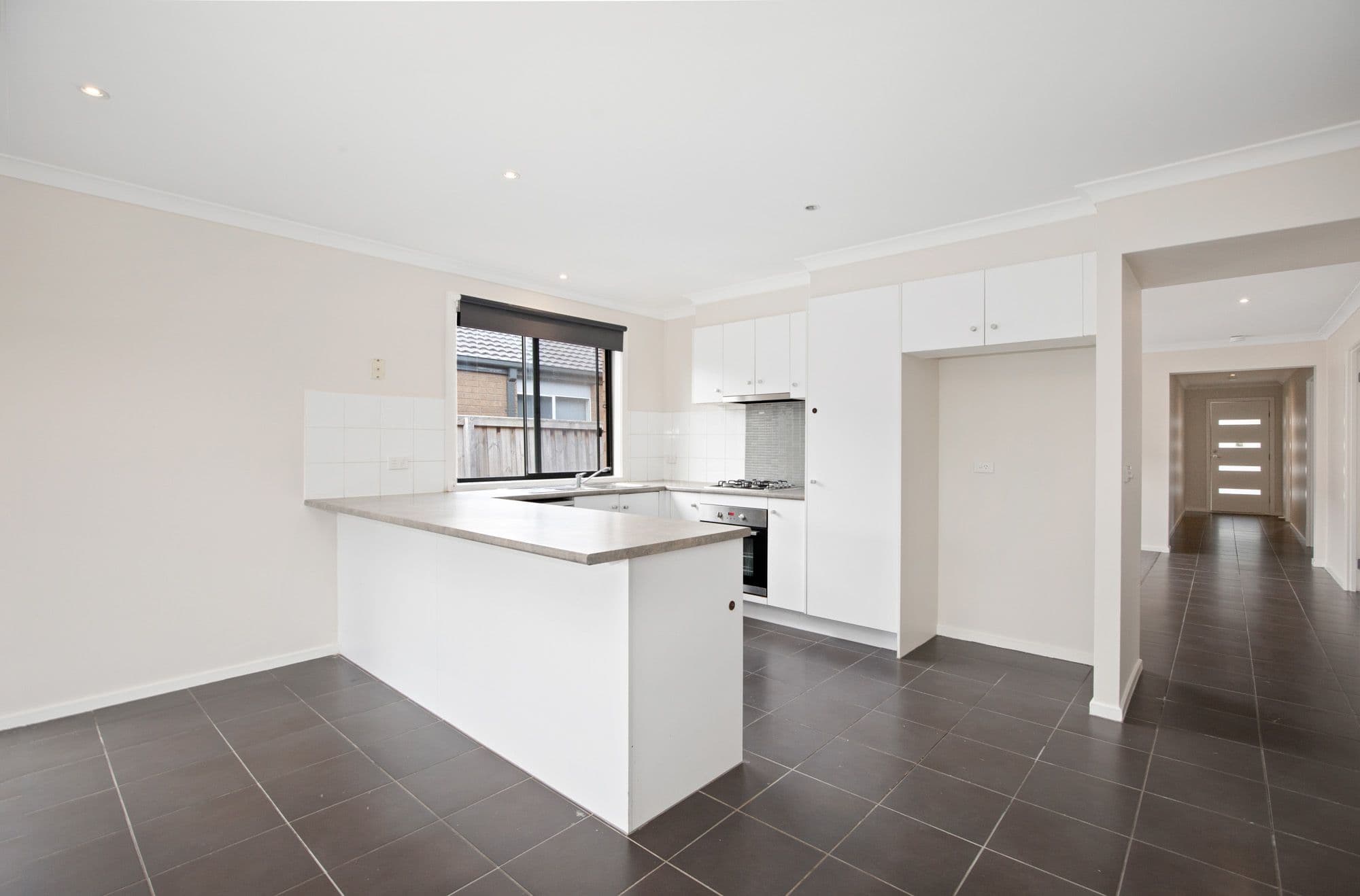 9 Candlebark Drive, Wyndham Vale VIC 3024, Wyndham Vale - Thumbnail 2