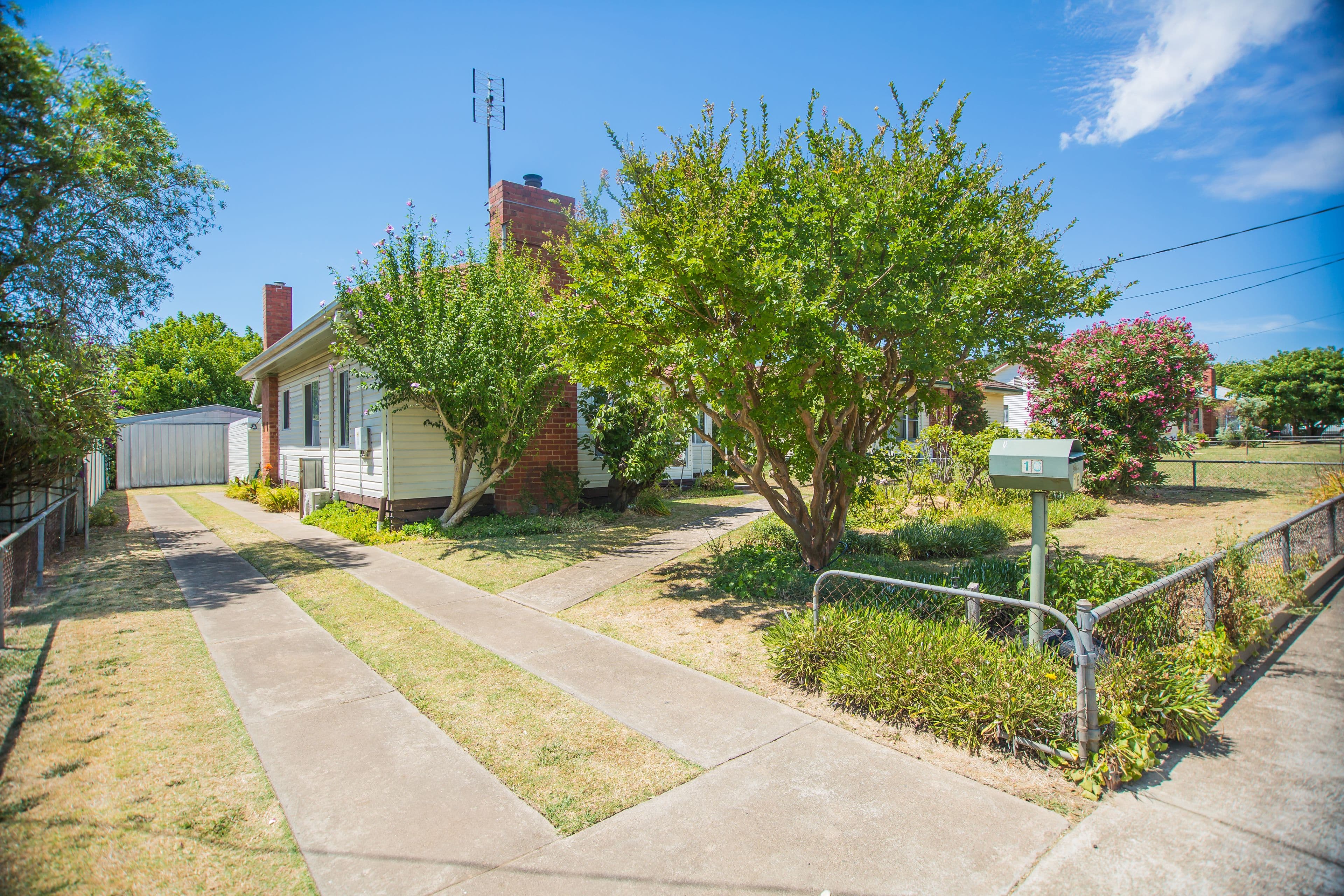 16 Finlason Street, Mansfield VIC 3722, Mansfield - Image 1