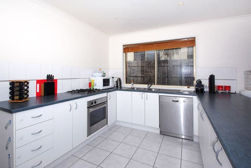 12 Oriana Grove, SKYE VIC 3977, Skye - Thumbnail 2