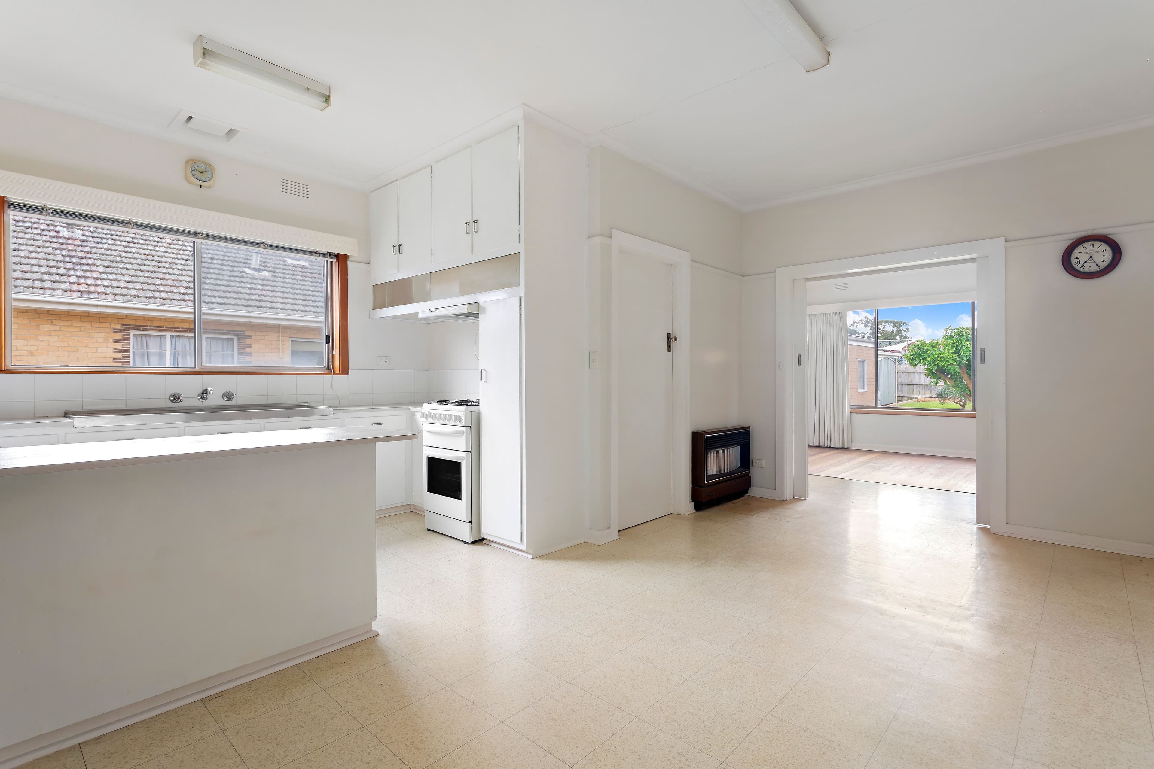 13 Agnes Street, Noble Park VIC 3174, Noble Park - Thumbnail 3