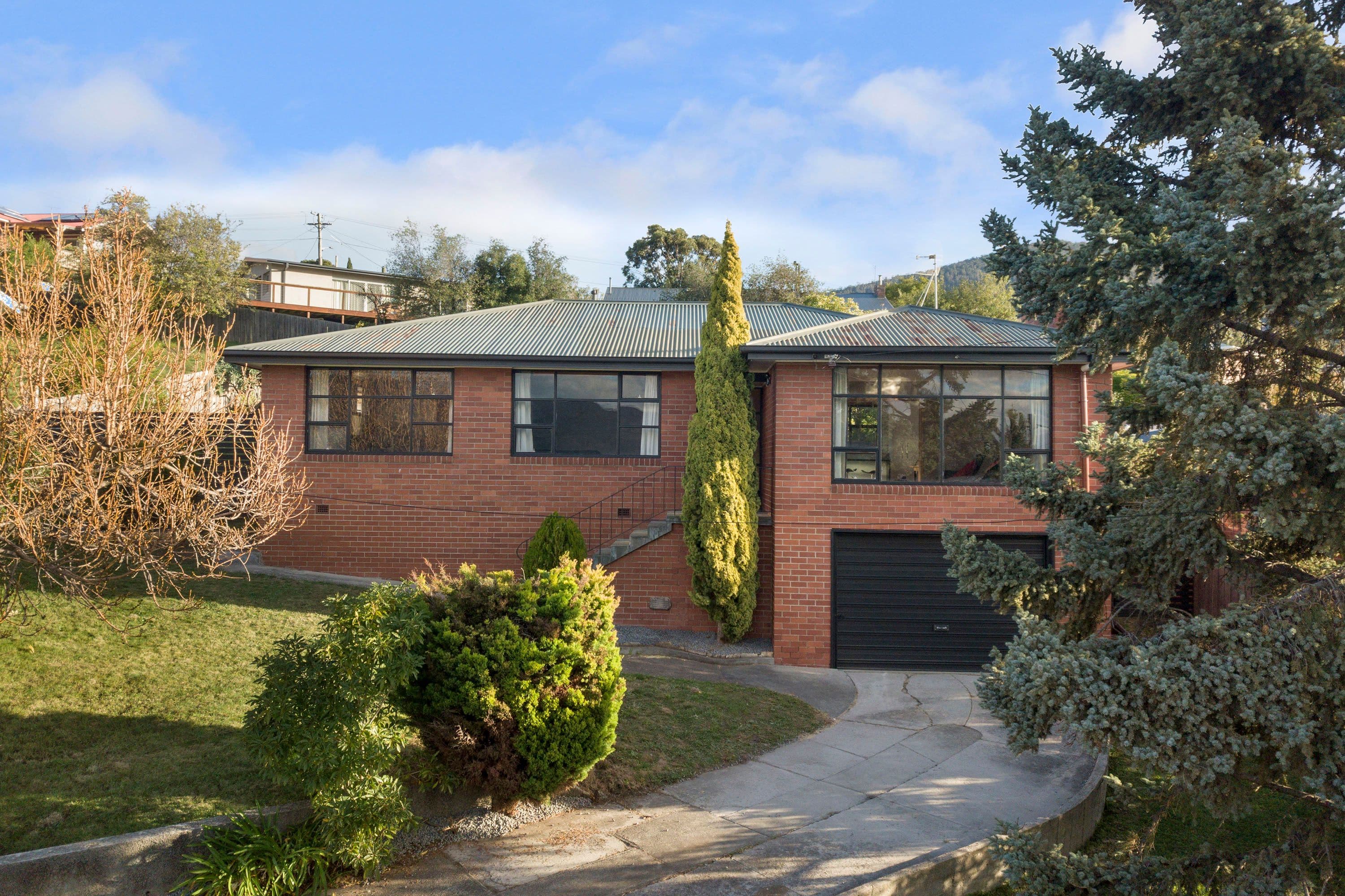 27 Parramore Street, Rosetta TAS 7010, Rosetta - Image 1