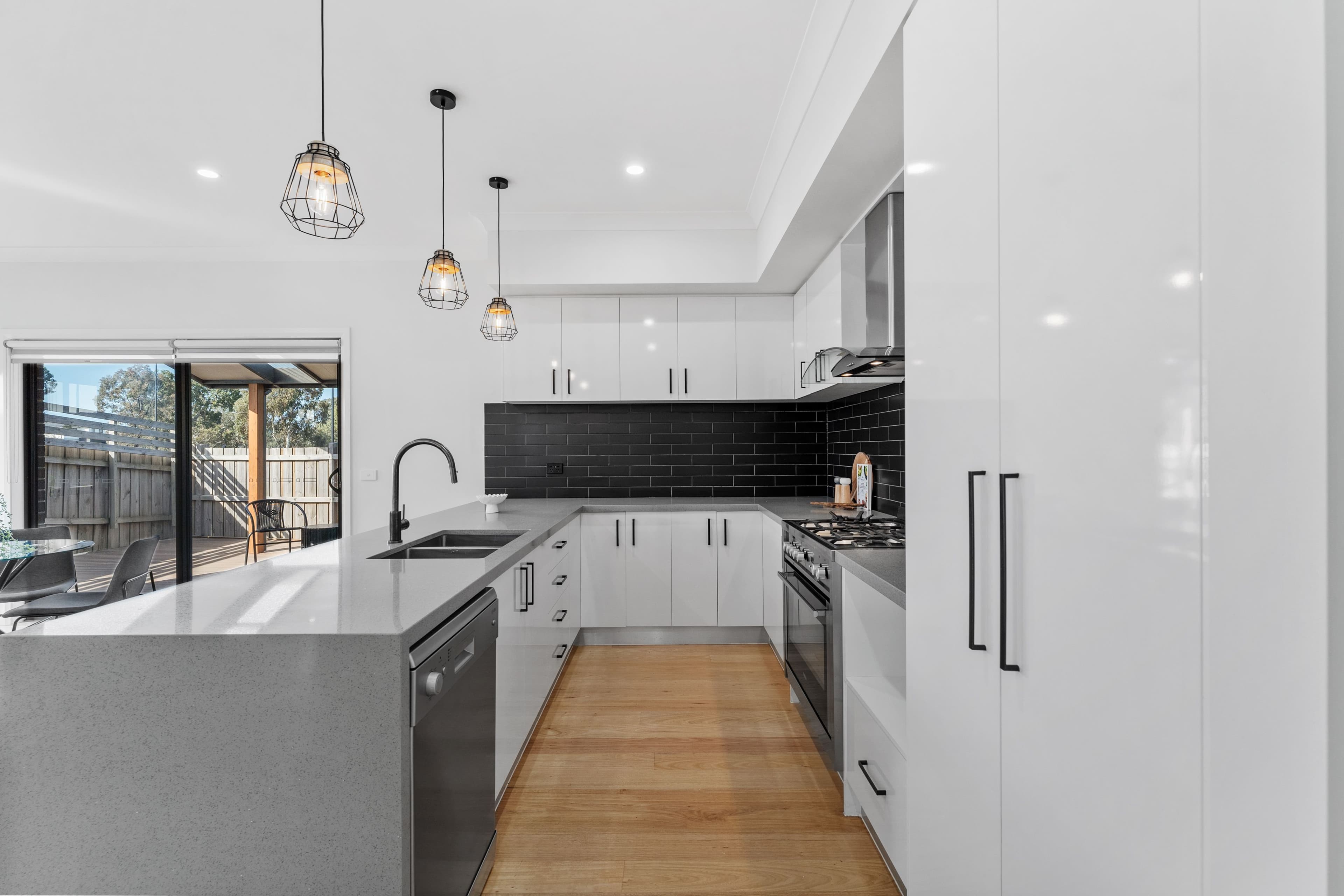 2 Westferry Avenue, Wollert VIC 3750, Wollert - Thumbnail 3