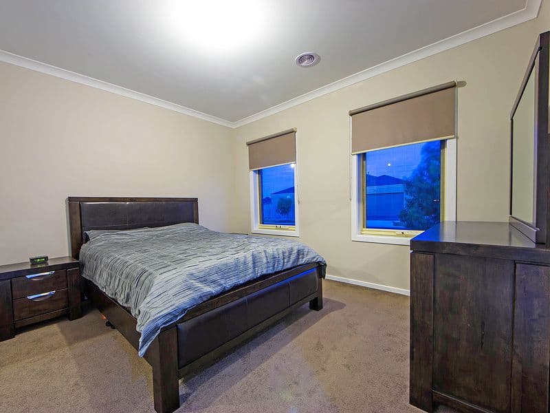 26 Lilyturf Drive, Tarneit VIC 3029, Tarneit - Thumbnail 5
