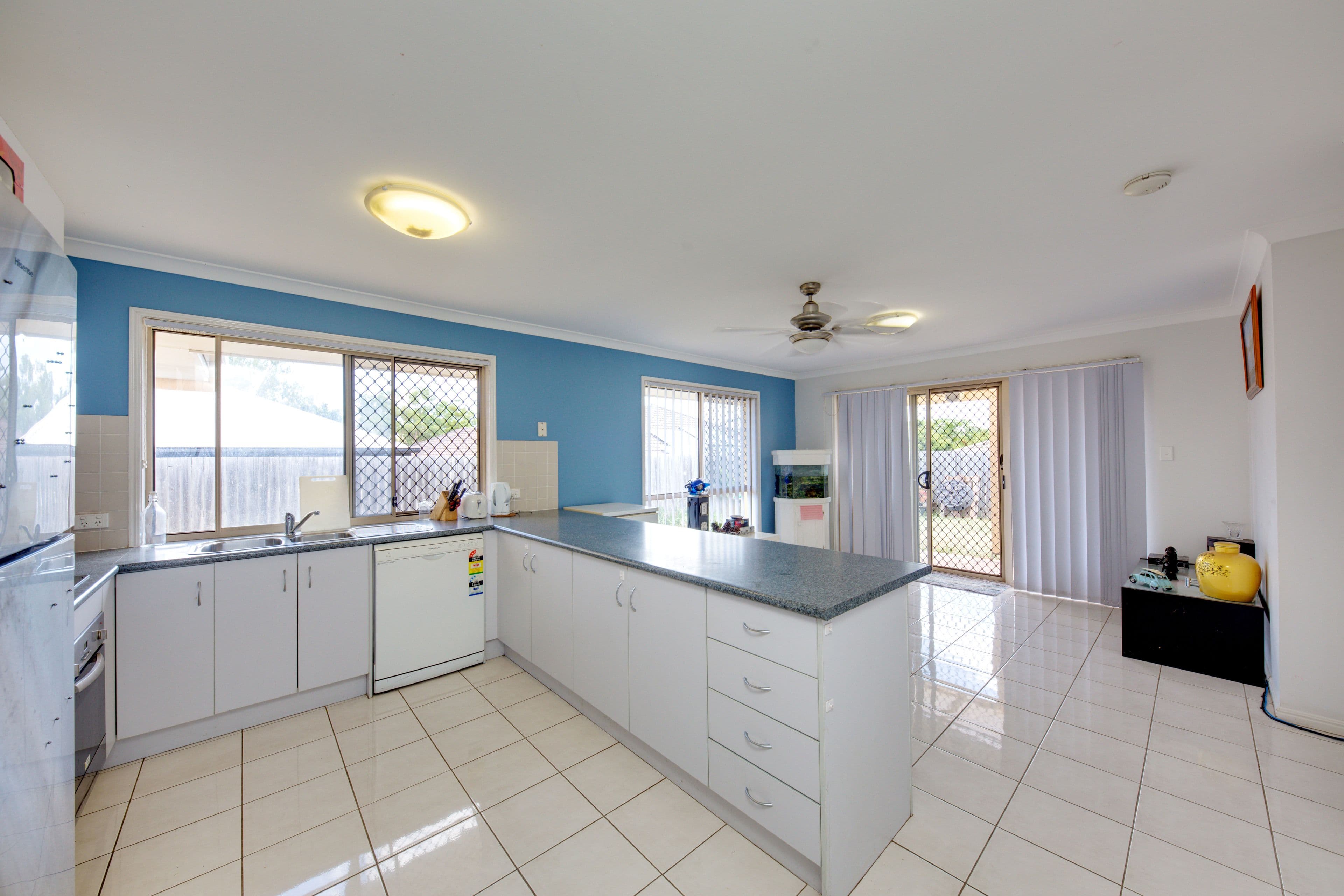 209 Rudyard Street, Forest Lake QLD 4078, Forest Lake - Thumbnail 4