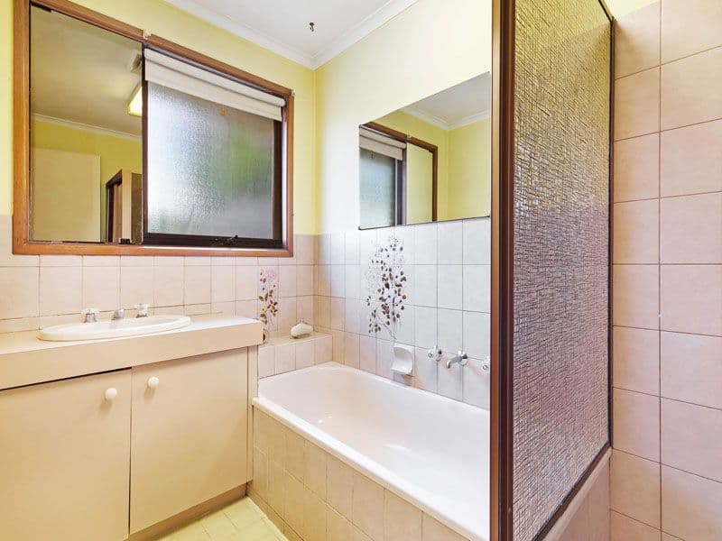 10 Ridder Court, DINGLEY VILLAGE VIC 3172, Dingley Village - Thumbnail 6