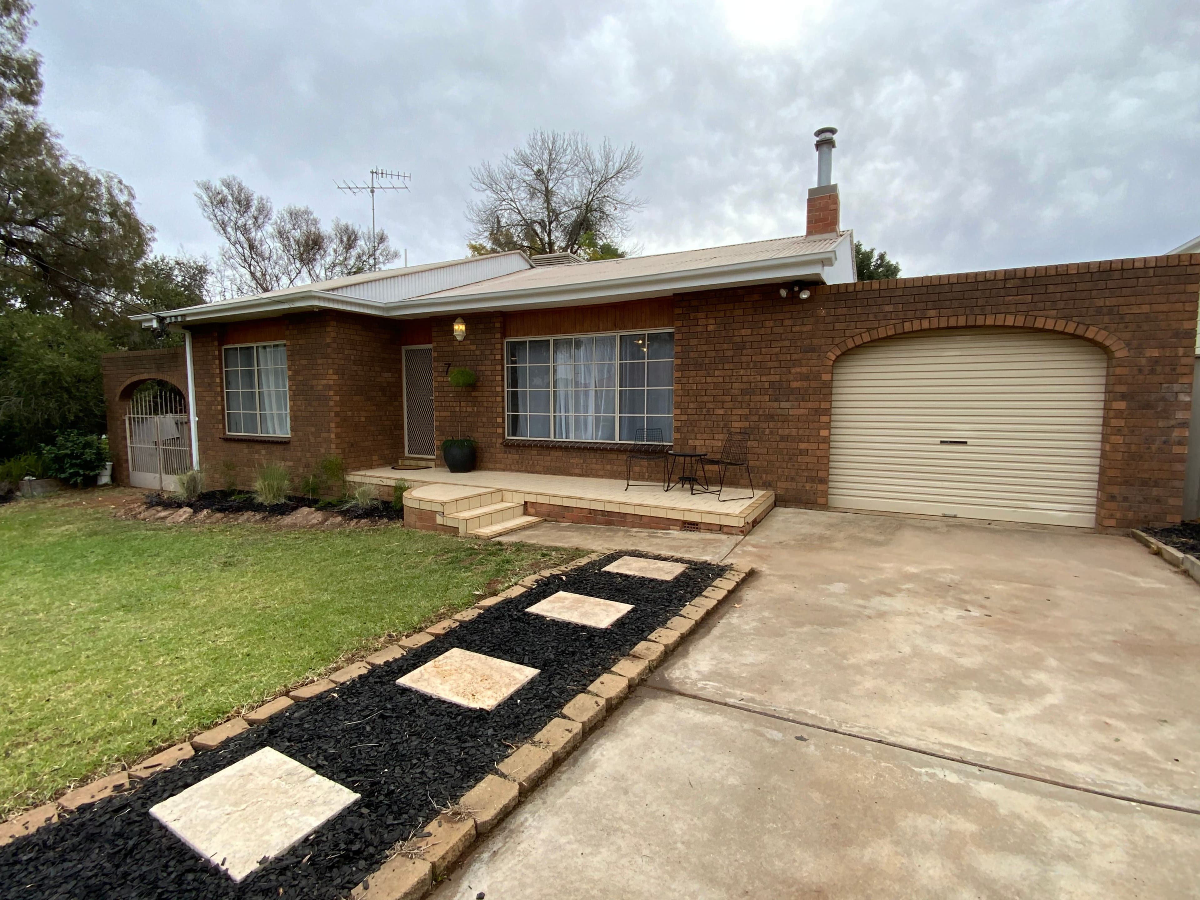 7 Youll Street, Griffith NSW 2680, Griffith - Thumbnail 2