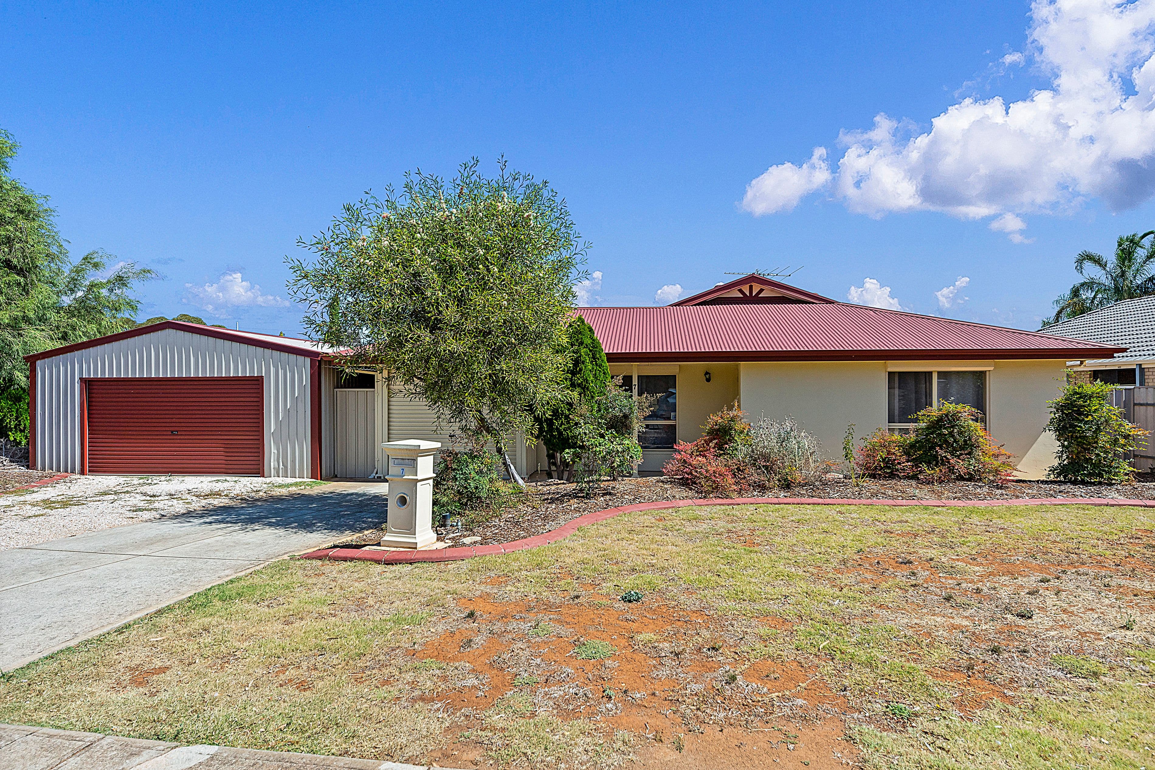 7 Jacaranda Drive, Craigmore SA 5114, Craigmore - Image 1