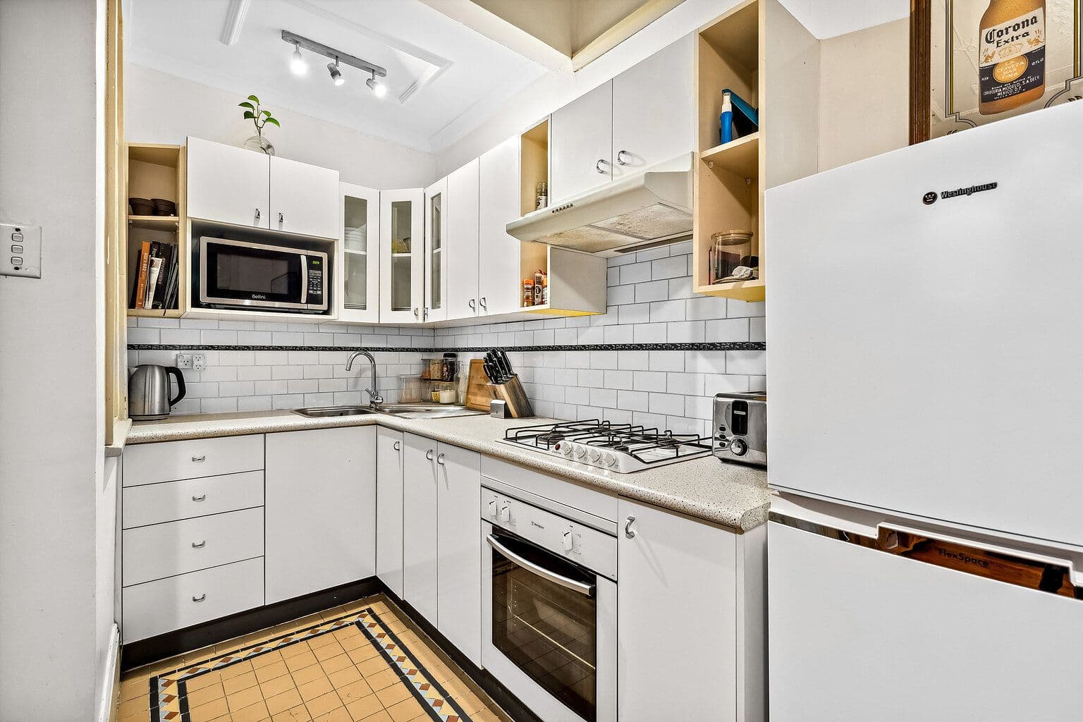 100 Cavendish Street, Stanmore NSW 2048, Stanmore - Thumbnail 3