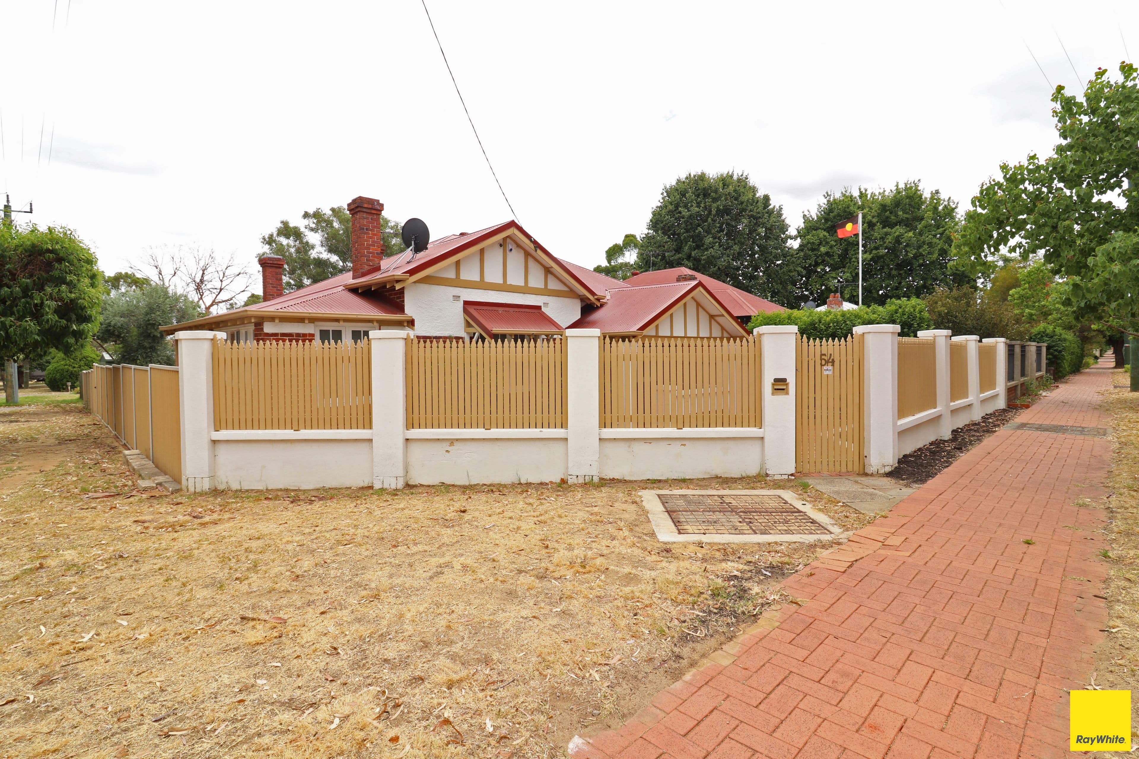 54 Victoria Street, Guildford WA 6055, Guildford - Thumbnail 2