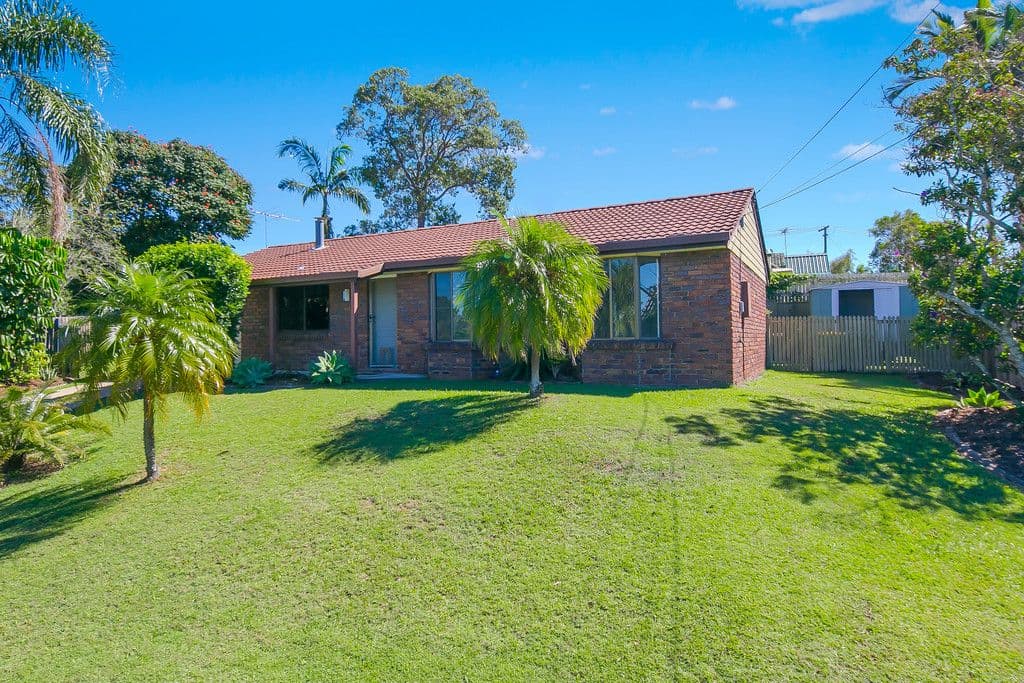 7 Lapford Court, Alexandra Hills QLD 4161, Alexandra Hills - Thumbnail 2