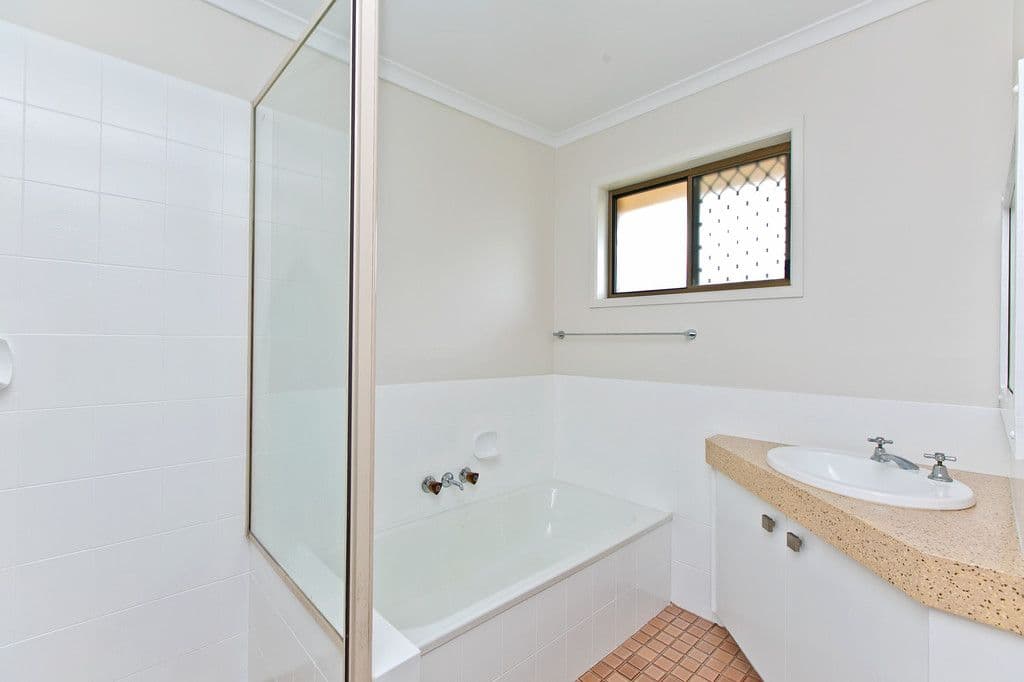 7 Lapford Court, Alexandra Hills QLD 4161, Alexandra Hills - Thumbnail 7
