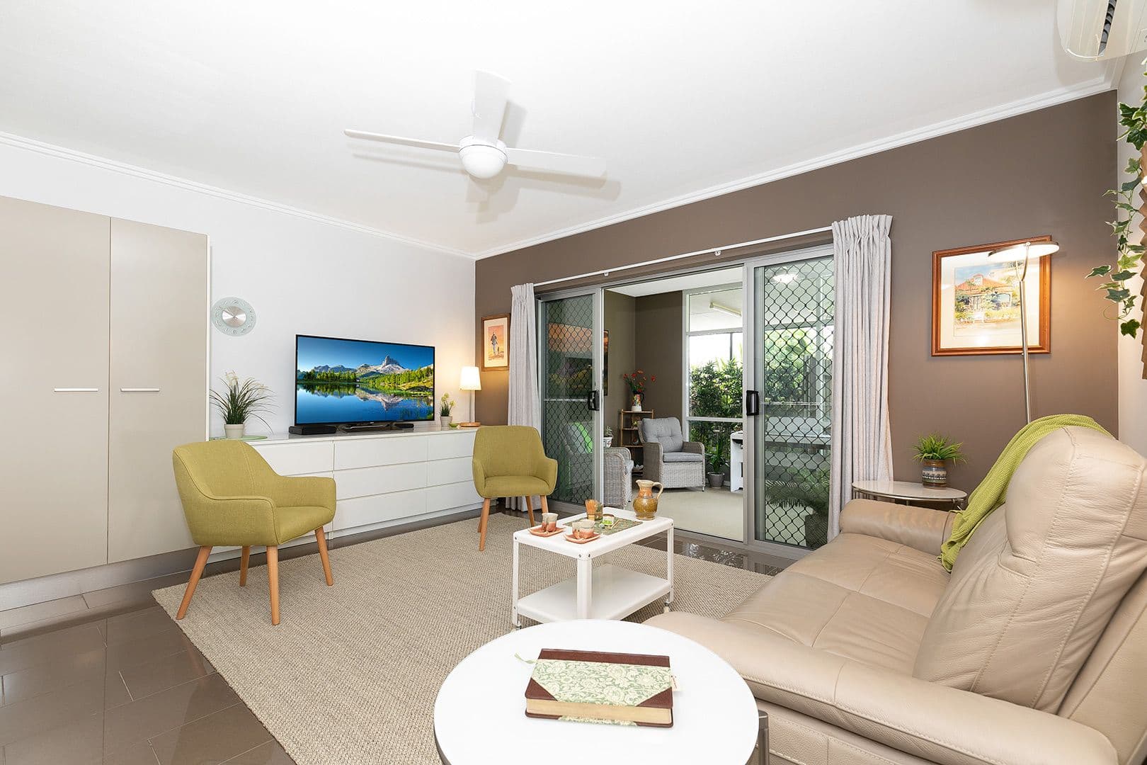 10 Lynne Grove Avenue, Corinda QLD 4075, Corinda - Thumbnail 5
