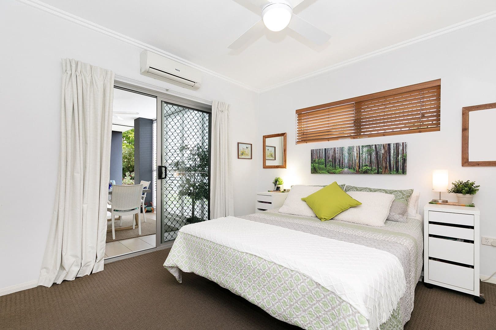 10 Lynne Grove Avenue, Corinda QLD 4075, Corinda - Thumbnail 8